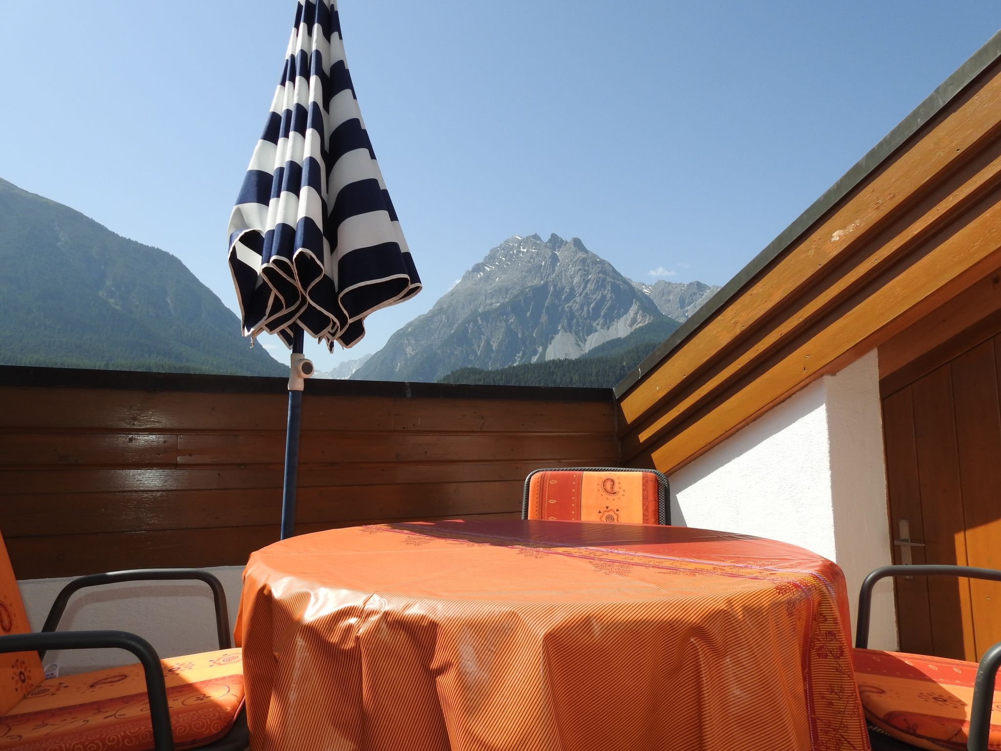 Via da Pedra Grossa 427A, (Scuol). - Buiten