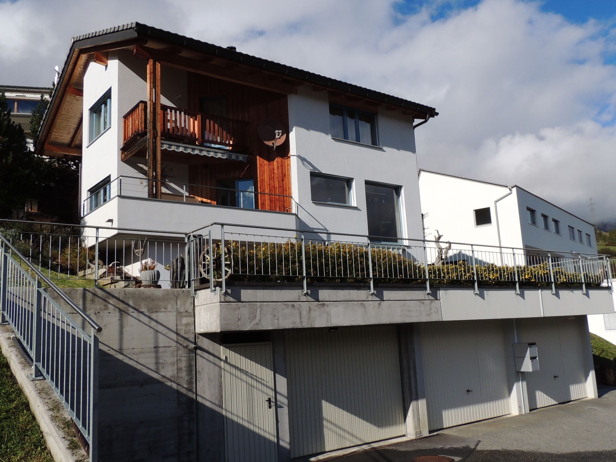 Chasa Surval, (Scuol).