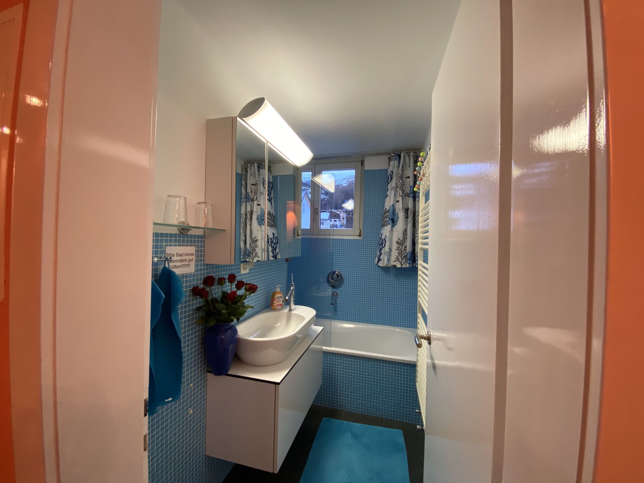 Sotchà 8c, (Scuol). - Dedans