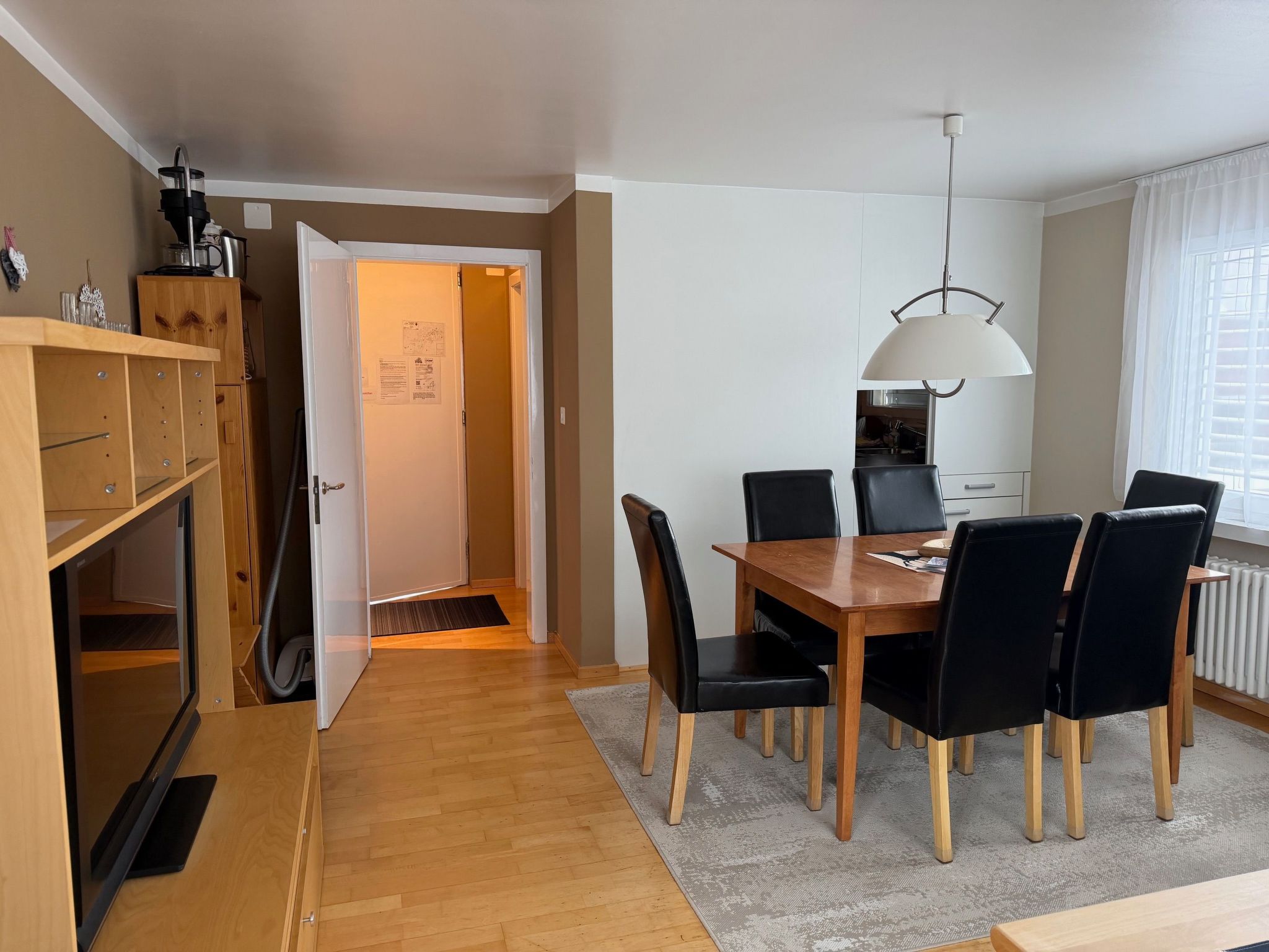 Appartement Sotchà 8c, (Scuol) – Cuisine et coin repas, photo 24 sur 42