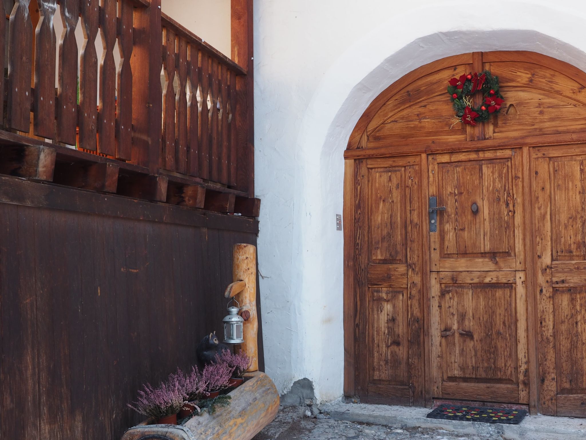 Chasa dals culombs, (Scuol).