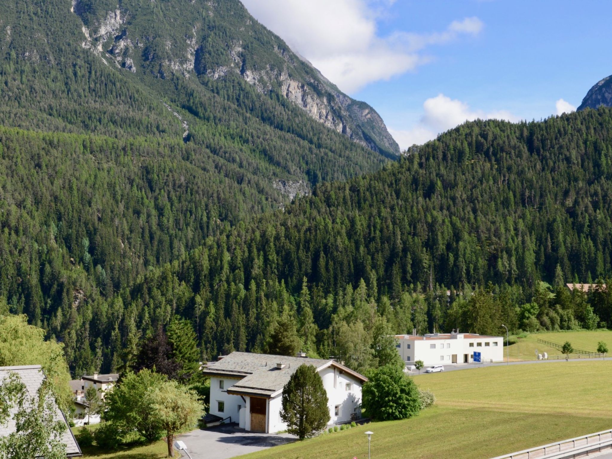 Chasa Rachögna, (Scuol) - Draußen