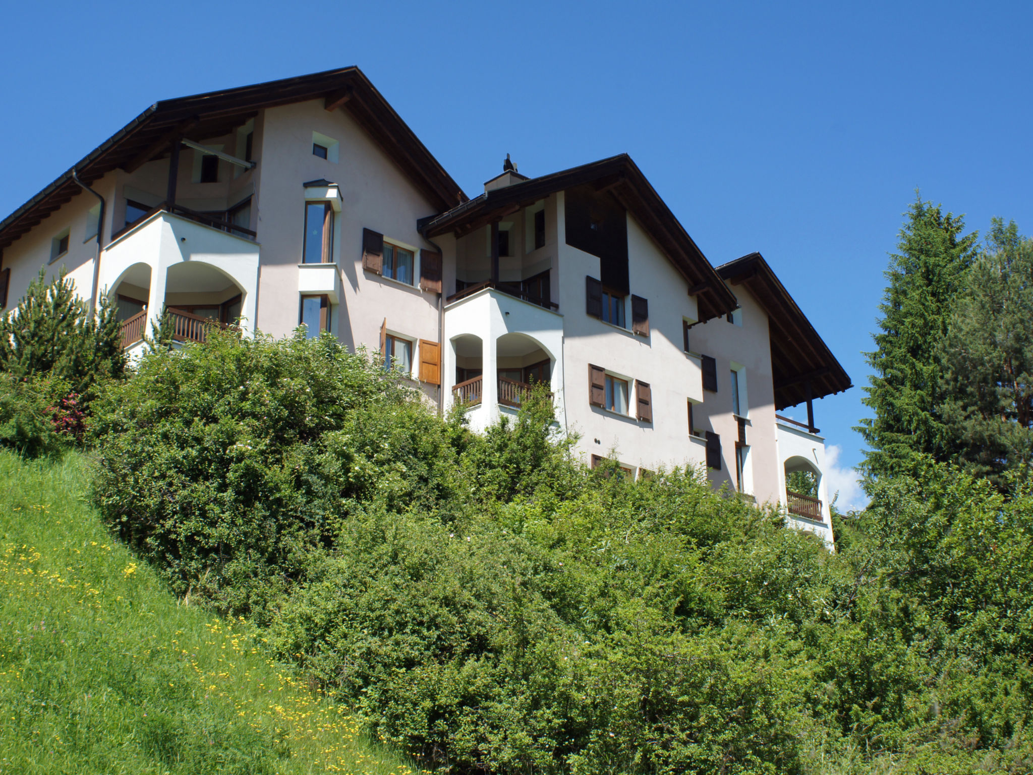 Ferienwohnungen Trü Sura 436, (Scuol)