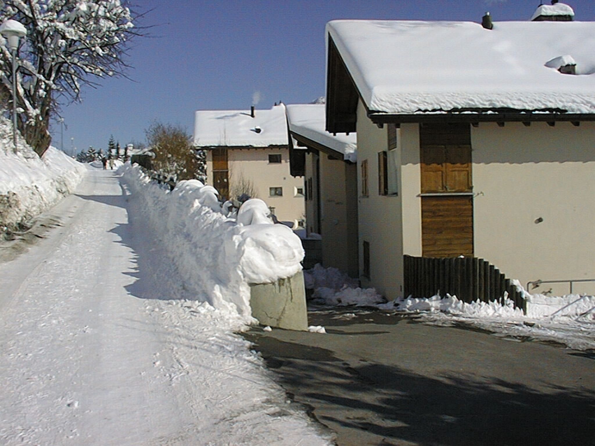 Ferienwohnungen Trü Sura 436, (Scuol) - Draußen