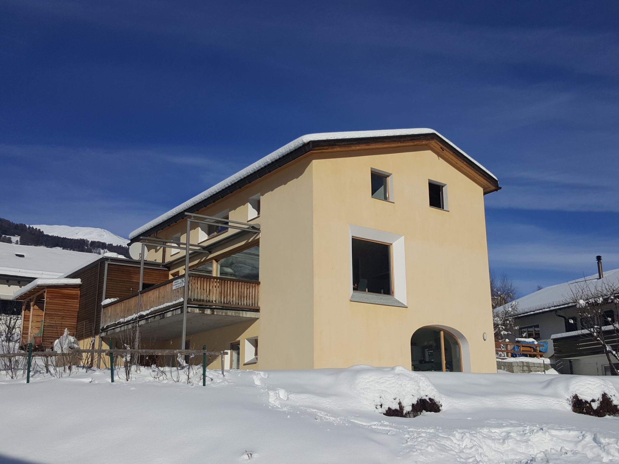 Haus Betschart, (Scuol) - Buiten