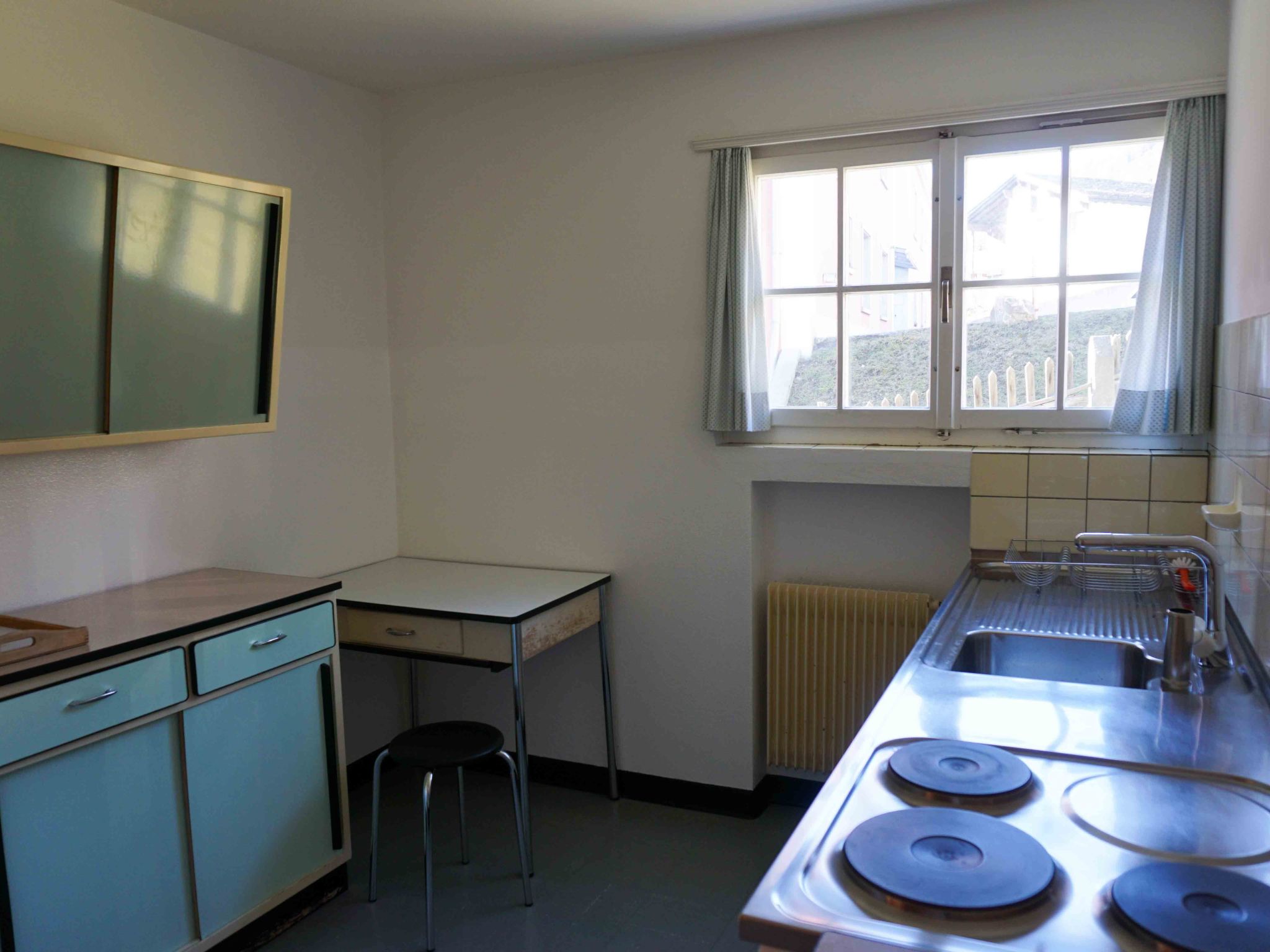 Appartement Ferienhaus Chasa Allegra, (Scuol) – Cuisine et coin repas, photo 14 sur 32