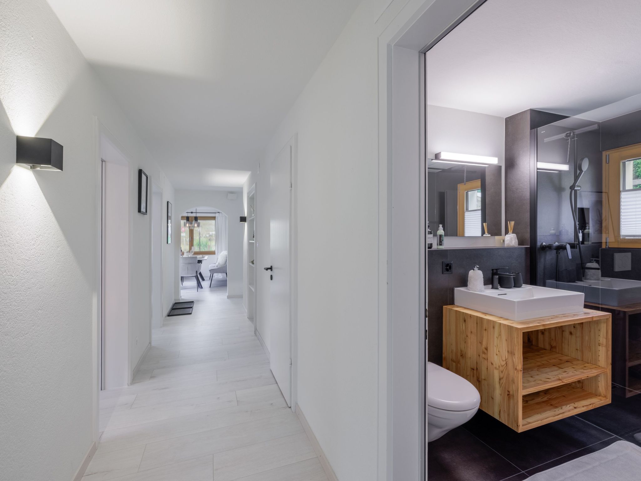 Appartement Haus Bergjuwel Aura, (Scuol) – Salle de bains, photo 21 sur 26