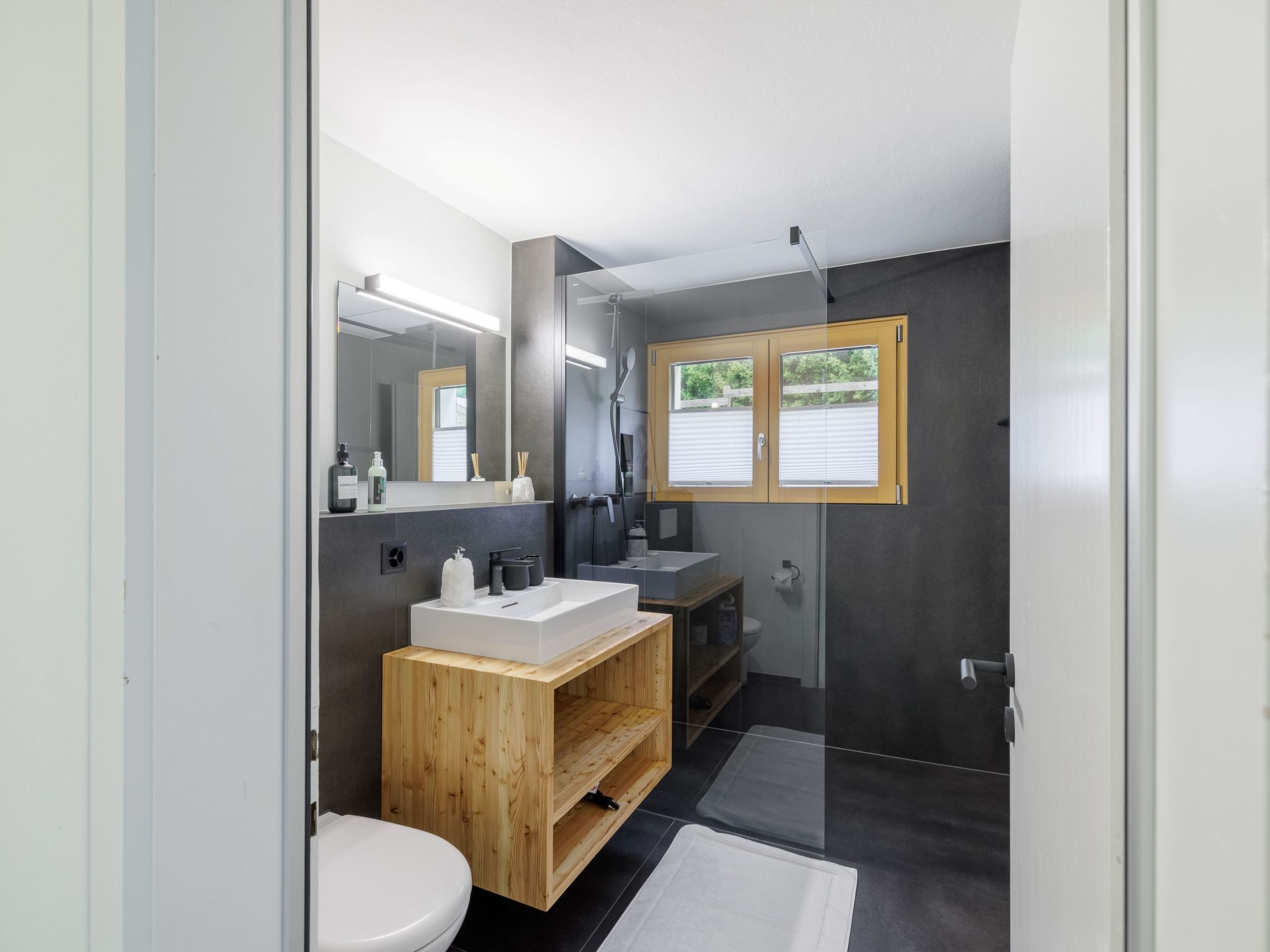 Appartement Haus Bergjuwel Aura, (Scuol) – Salle de bains, photo 20 sur 26
