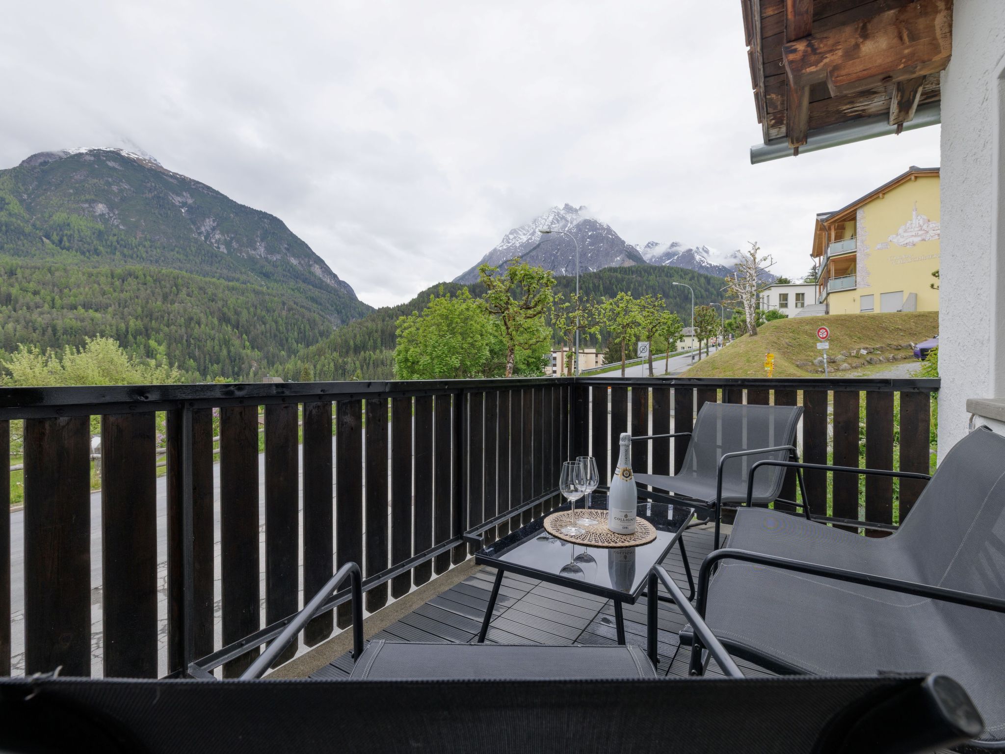 Appartement Haus Bergjuwel Aura, (Scuol) – Terrasse, photo 13 sur 26