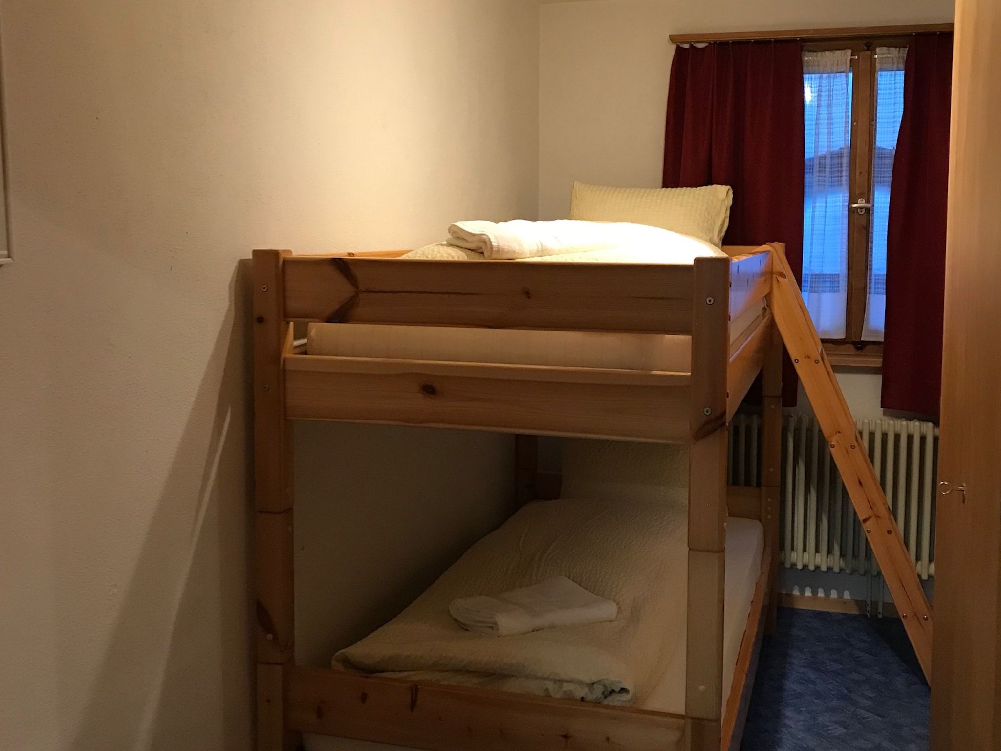 Ferienwohnungen Chasa Valär, (Scuol). - Image-tags.info