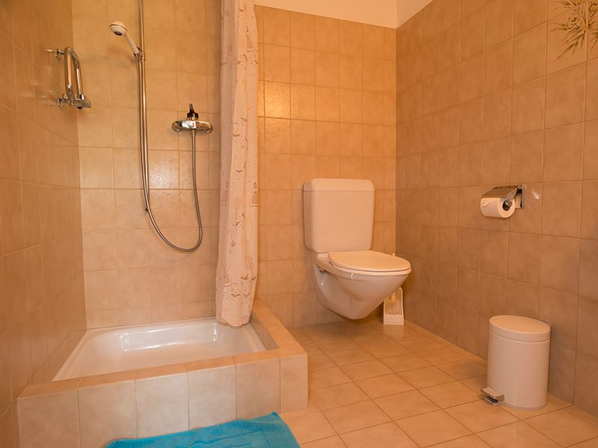 Appartement Chasa Bainvgnü, (Scuol) – Extérieur de la maison, photo 11 sur 19