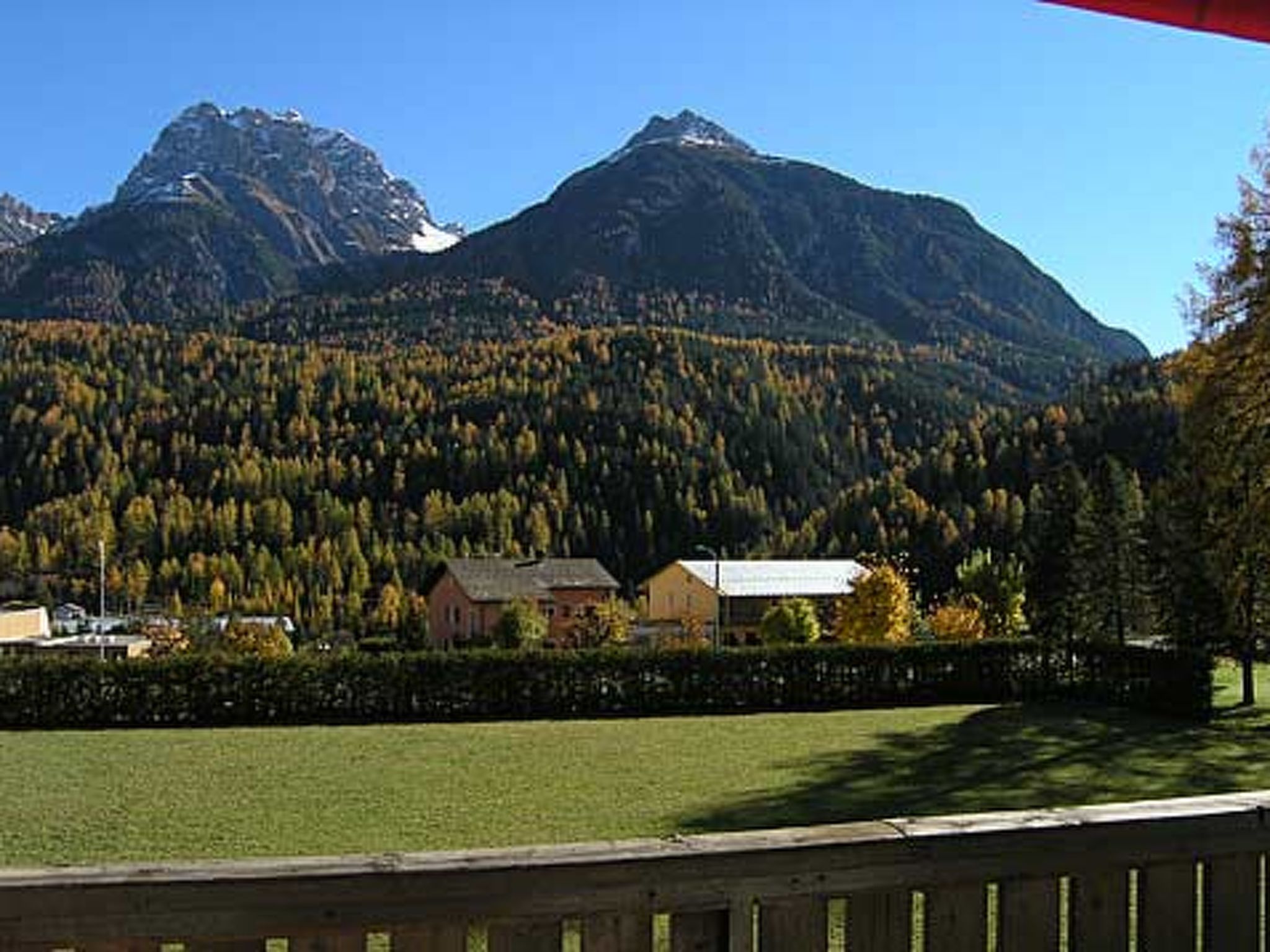 Brentsch Park, (Scuol). - Buiten