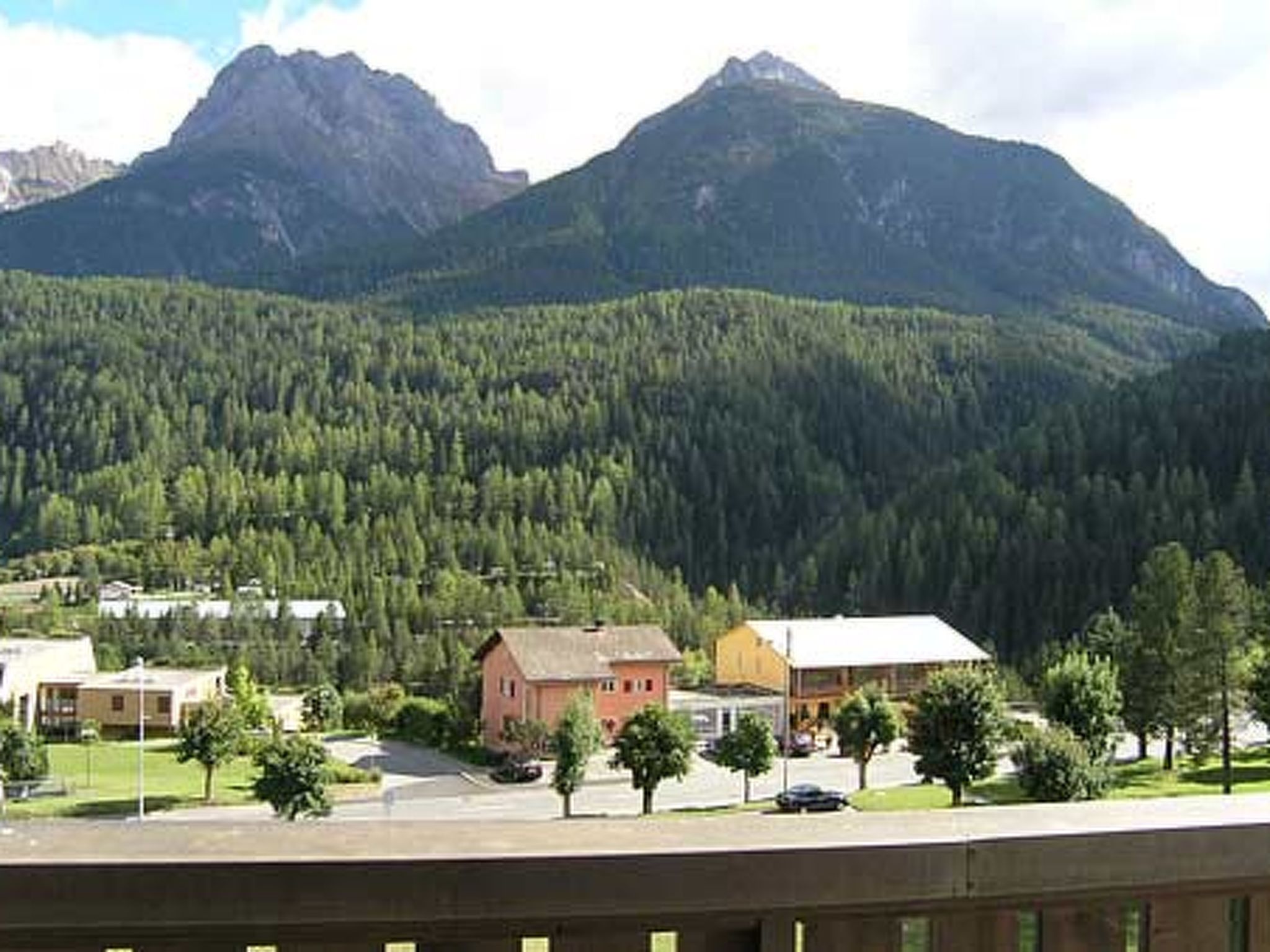 Brentsch Park, (Scuol). - Buiten
