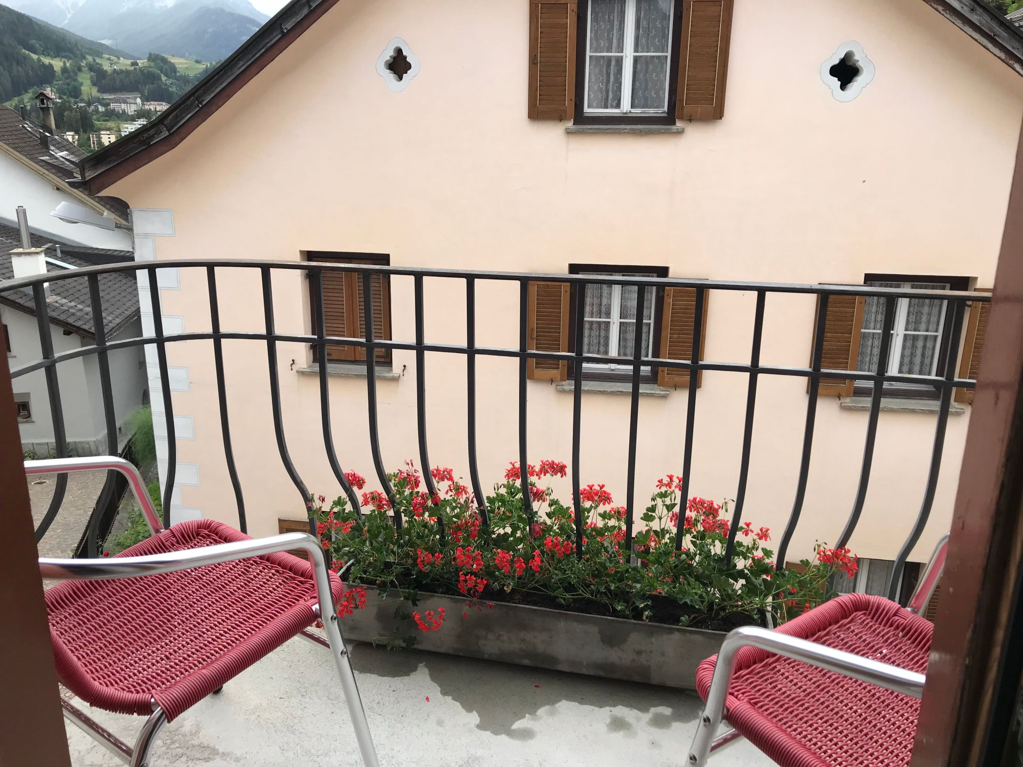 Appartement Ferienwohnungen Chasa Valär, (Scuol) – Terrasse, photo 11 sur 18