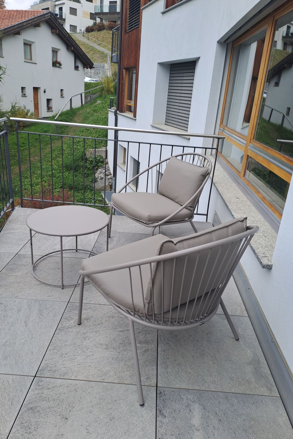 Appartement Chasa Azura, (Scuol) – Terrasse, photo 2 sur 38