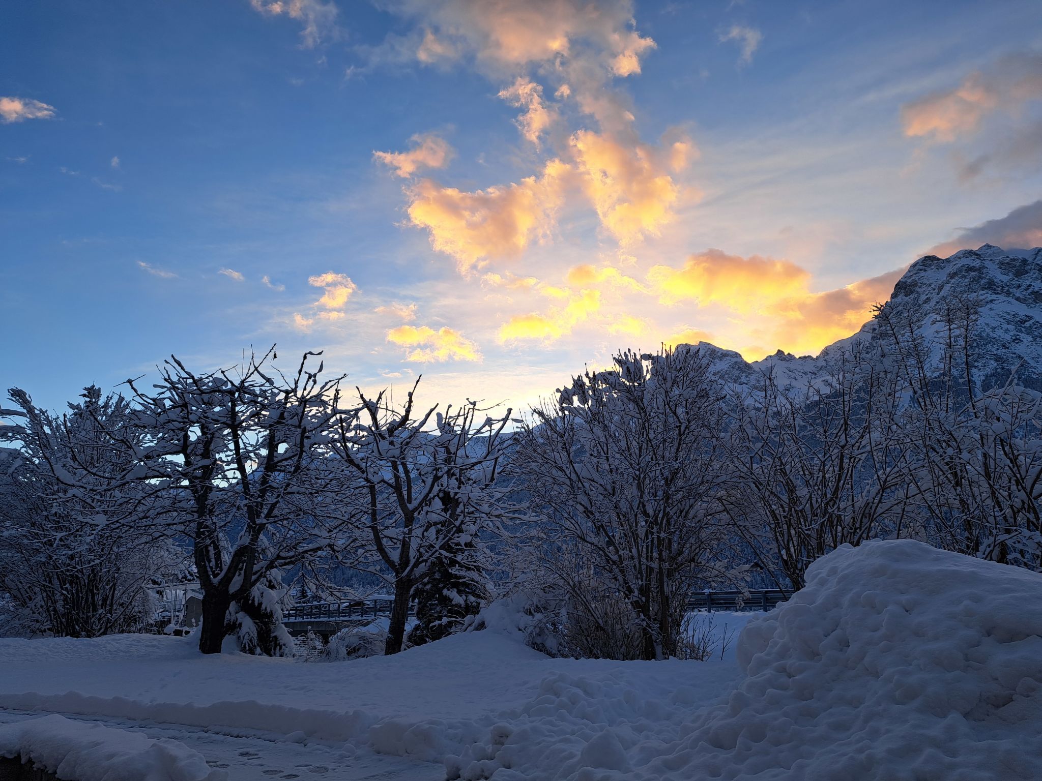 Aquileia****, (Scuol) - Buiten