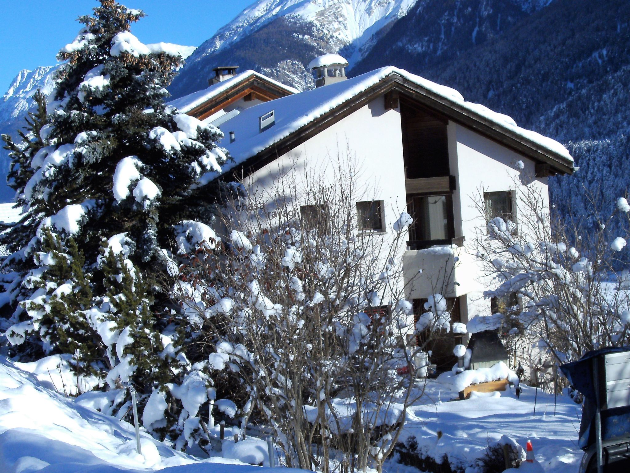 Chasa Ravagl, (Scuol) - Draußen