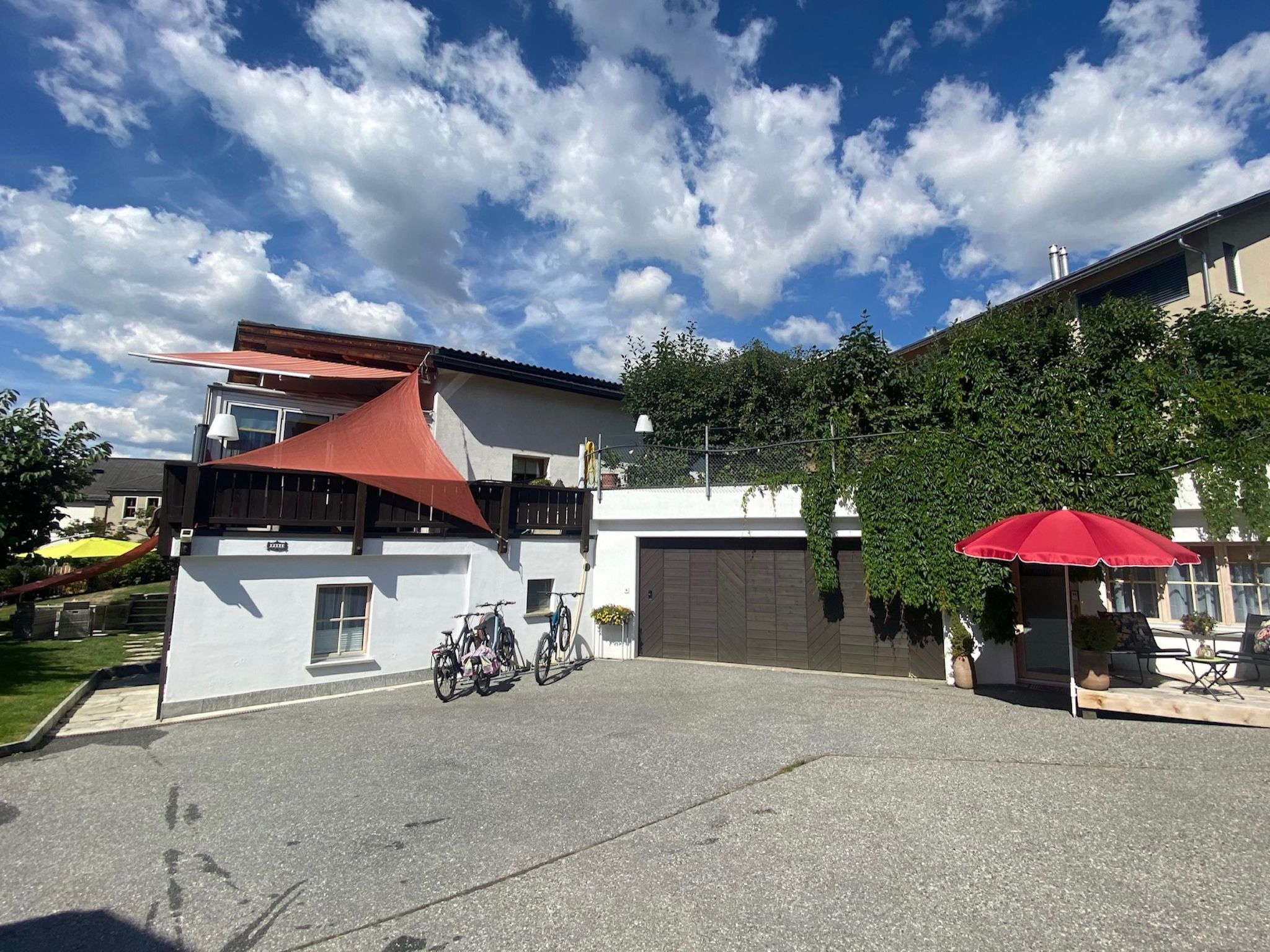 Chasa Bazzi, (Scuol) - Buiten