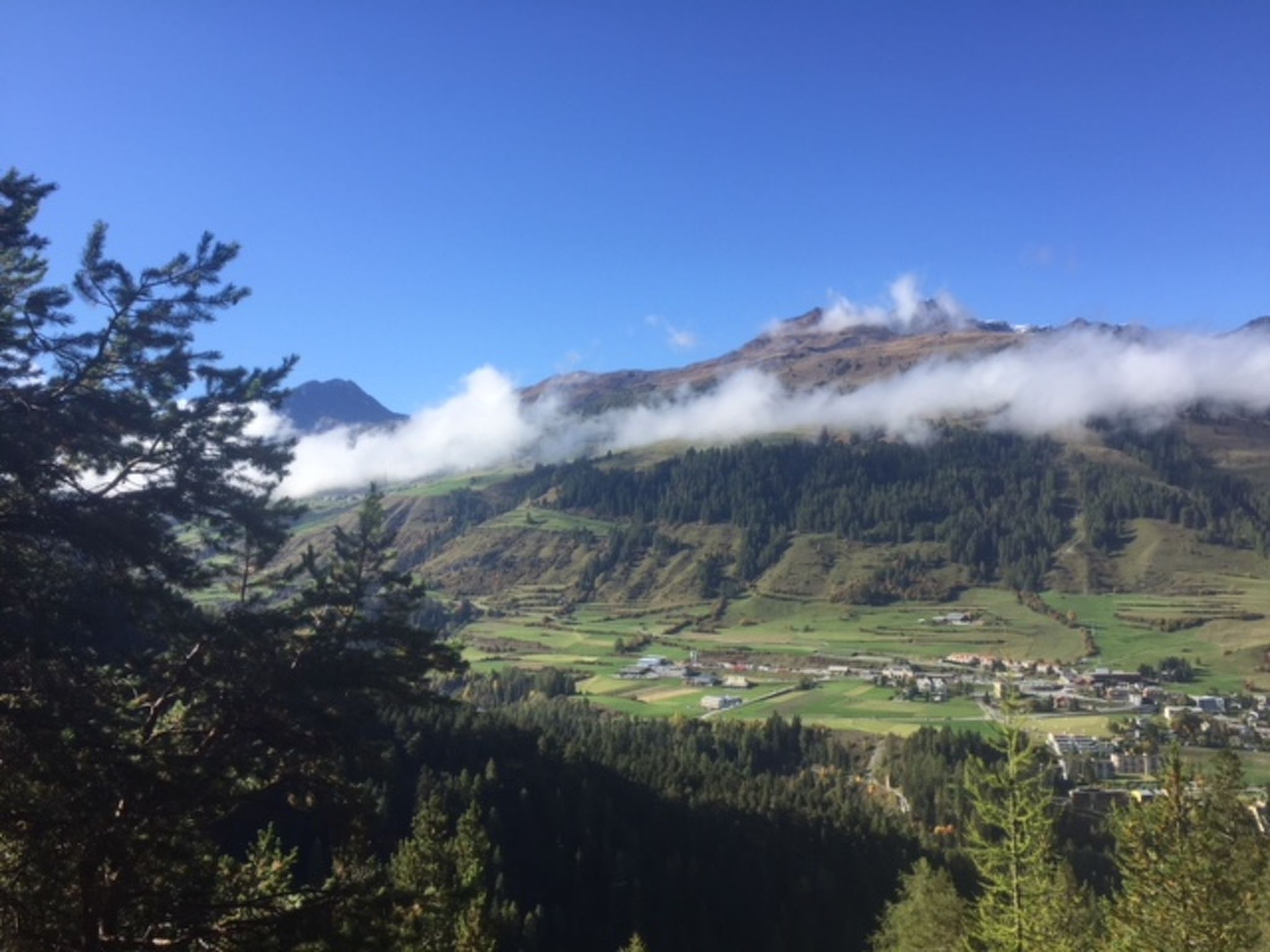 Chasa Bazzi, (Scuol). - Draußen