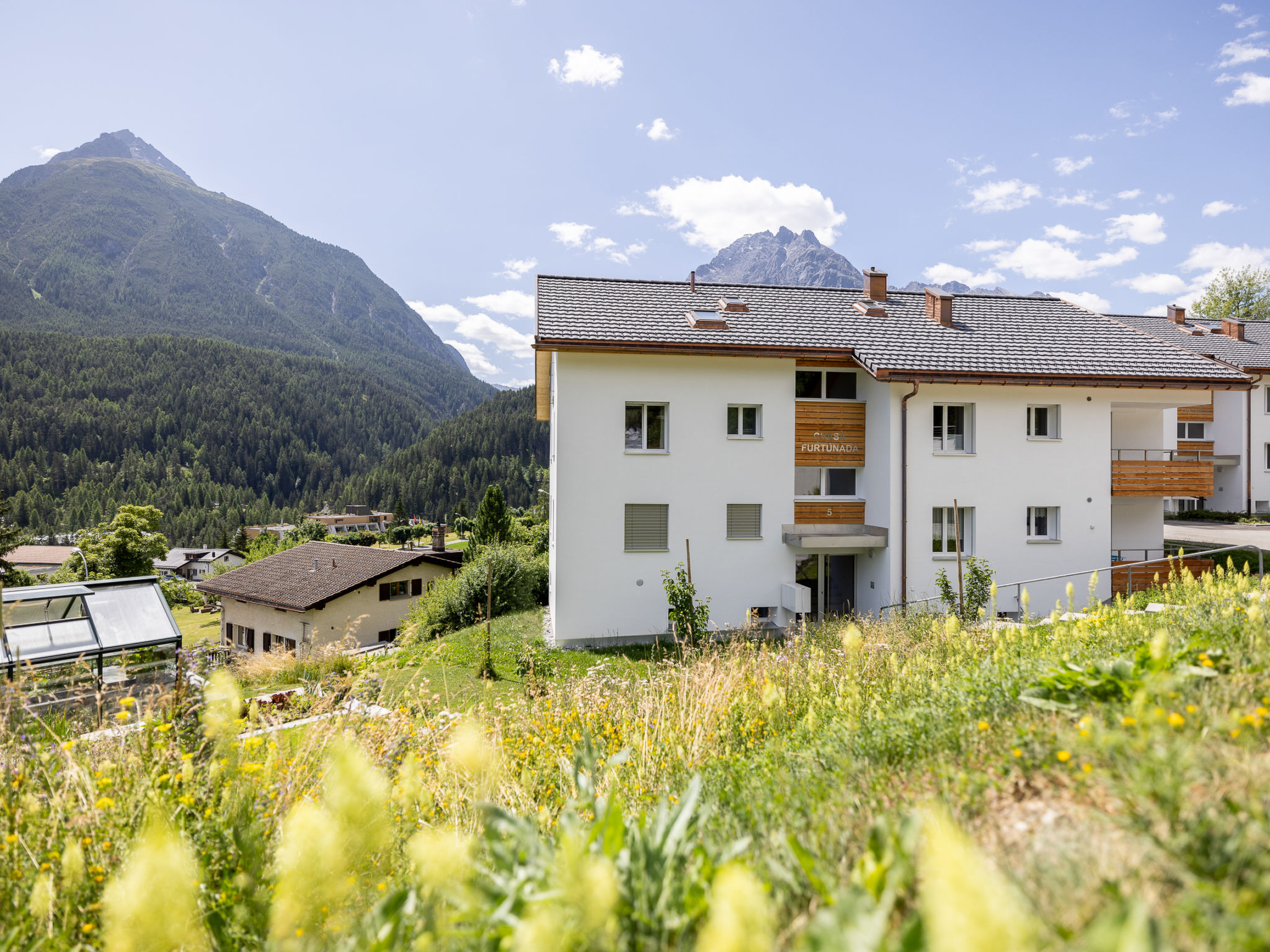 HÄMMIG, (Scuol) - Buiten