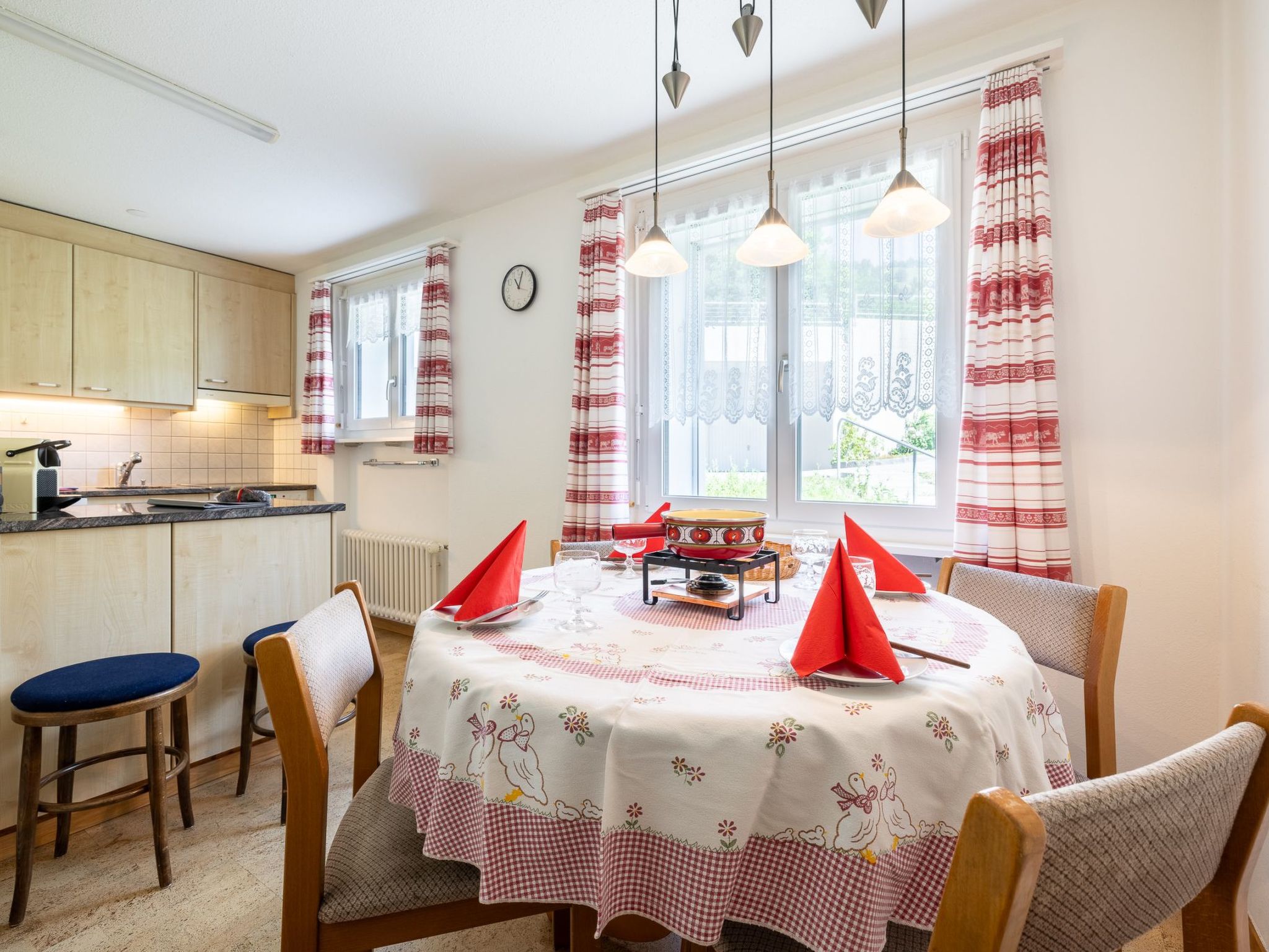 Appartement HÄMMIG, (Scuol) – Cuisine et coin repas, photo 23 sur 24