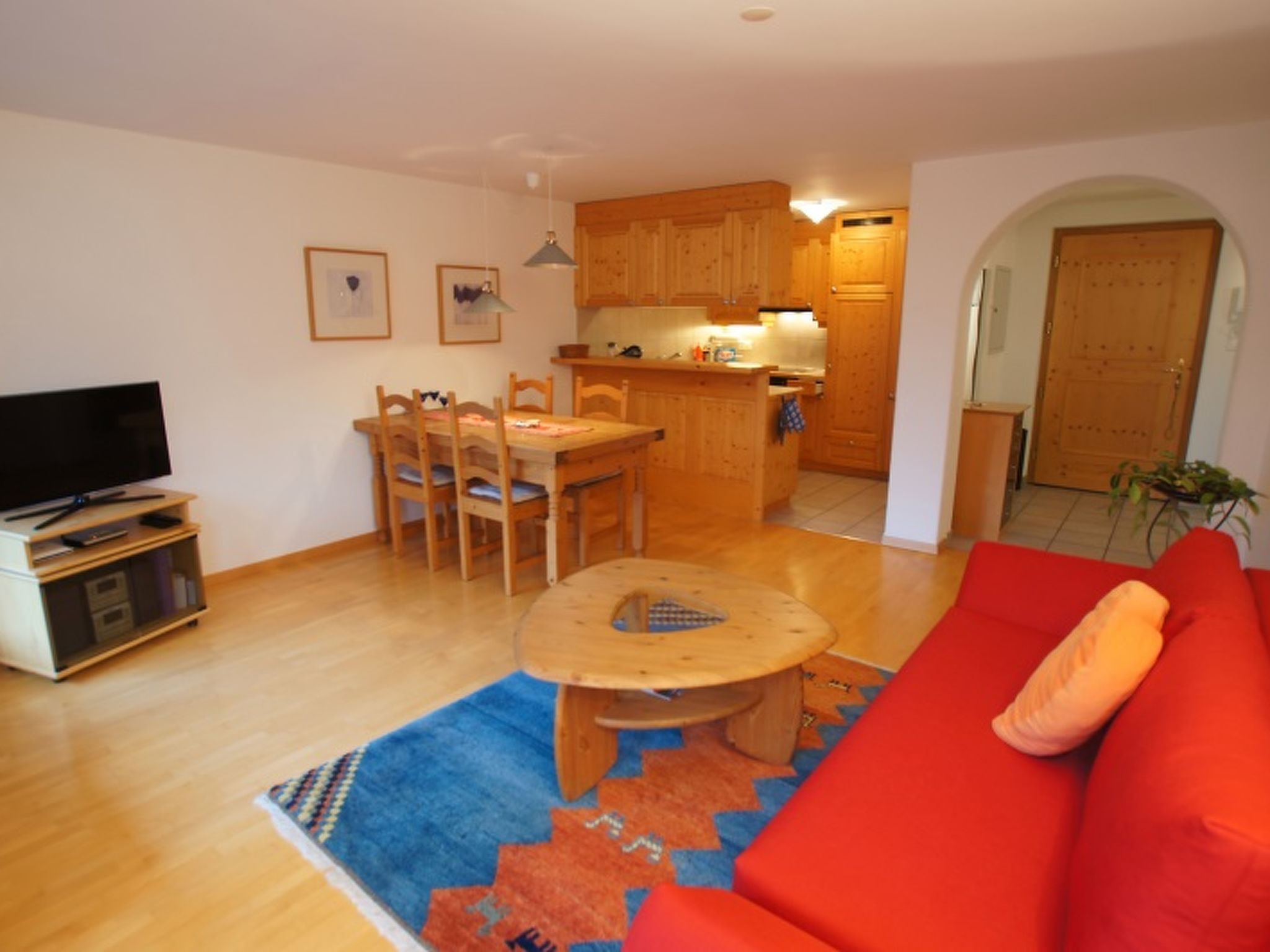 TRAFÖGL, (Scuol). - Drinnen