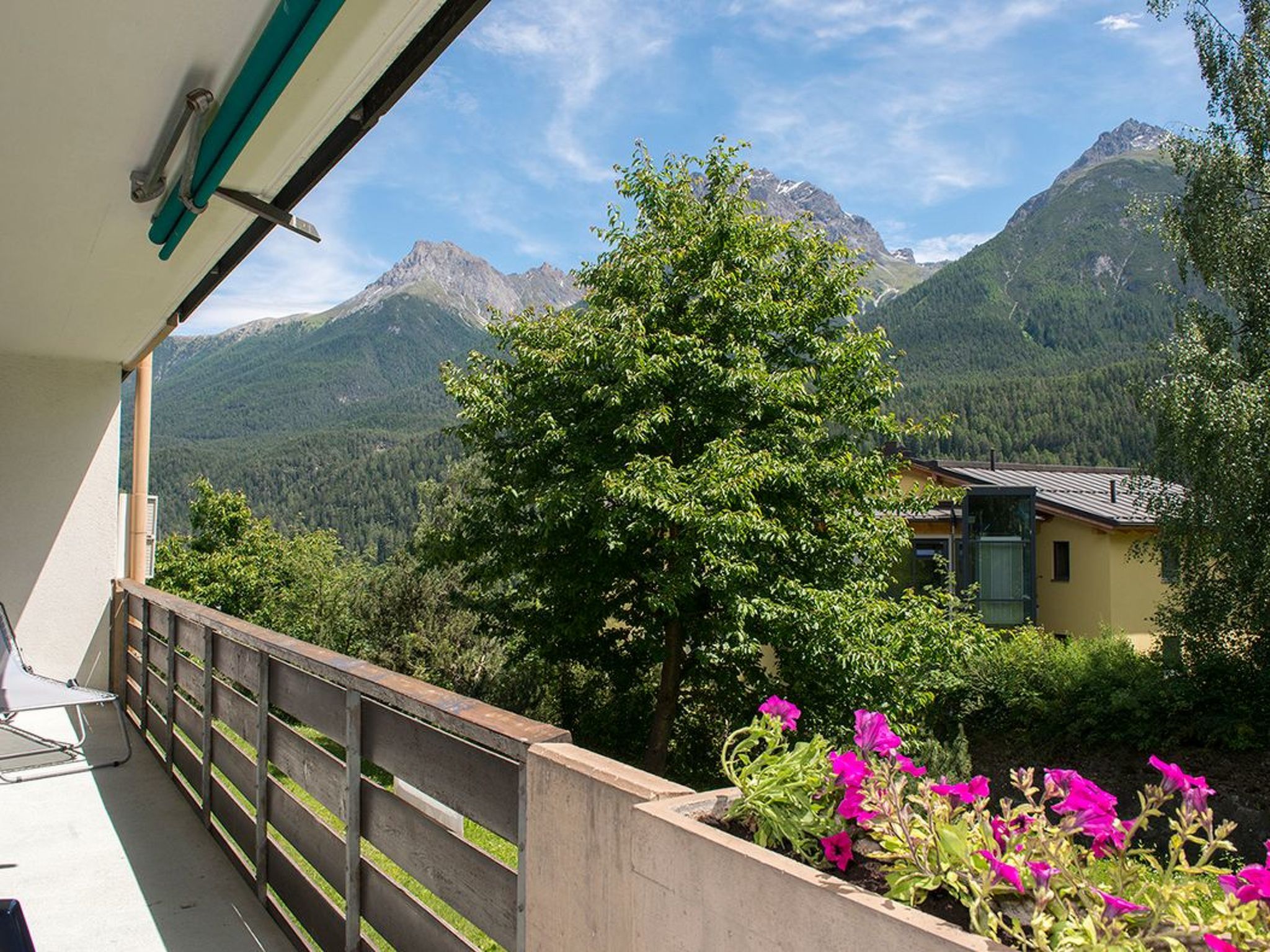 Appartement LANIUS, (Scuol) – Vue, photo 9 sur 22