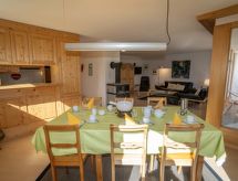 Ruim appartement voor 6 aan de skipiste in Scuol - thumbnail 1