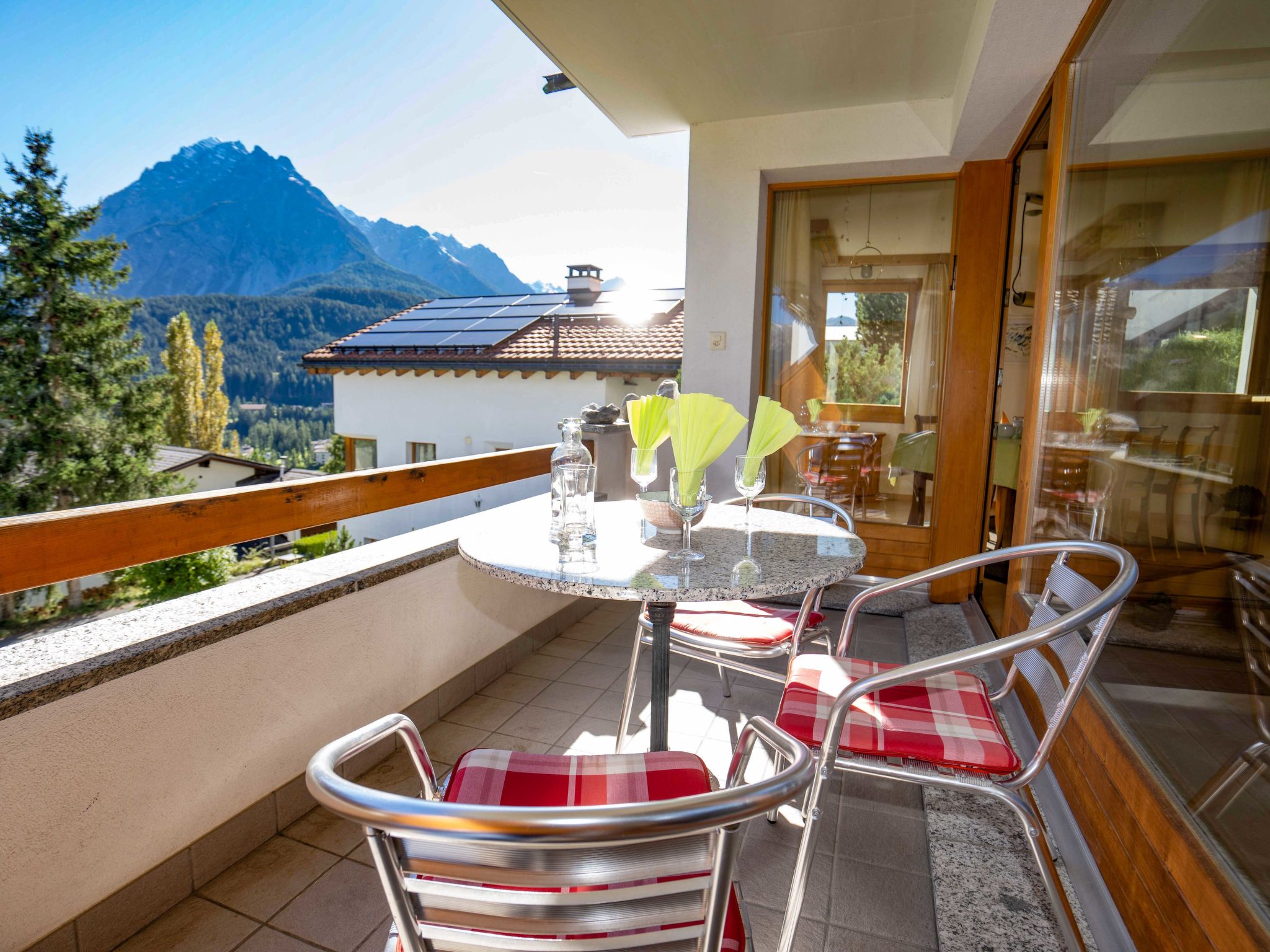 ENZ, (Scuol) - Draußen