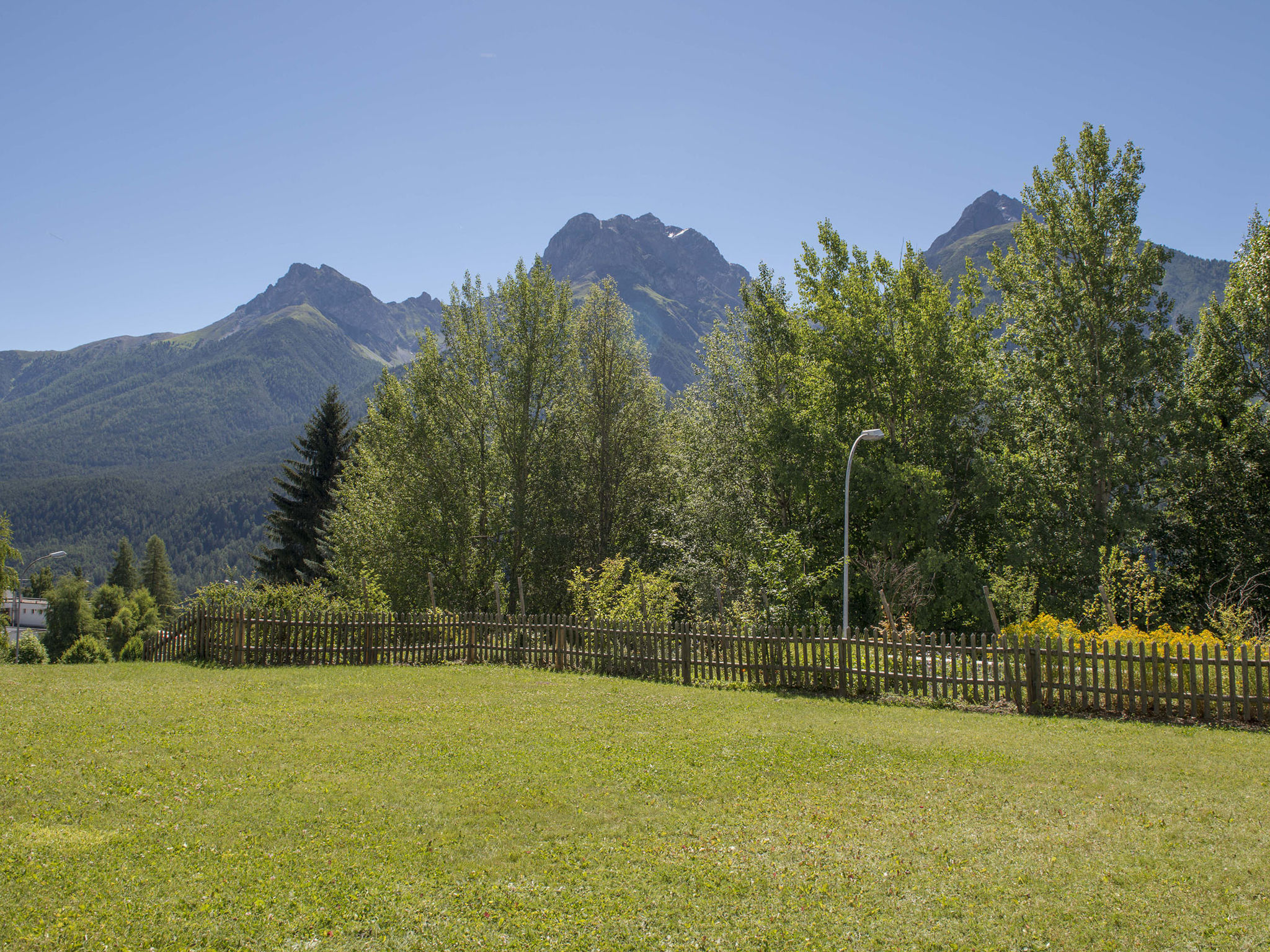 Feriensiedlung Trü 23, (Scuol) - Draußen