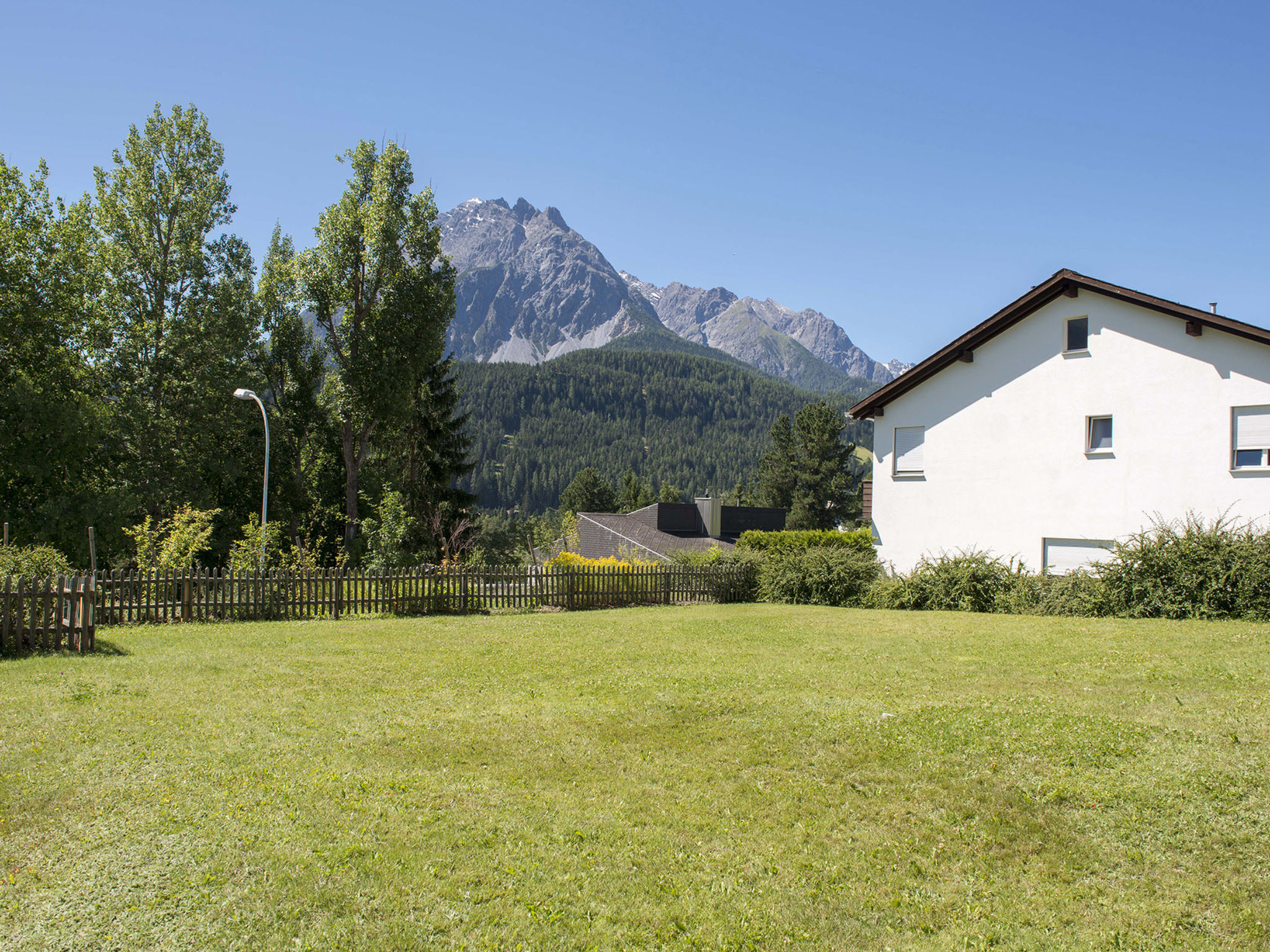 Feriensiedlung Trü 23, (Scuol) - Draußen
