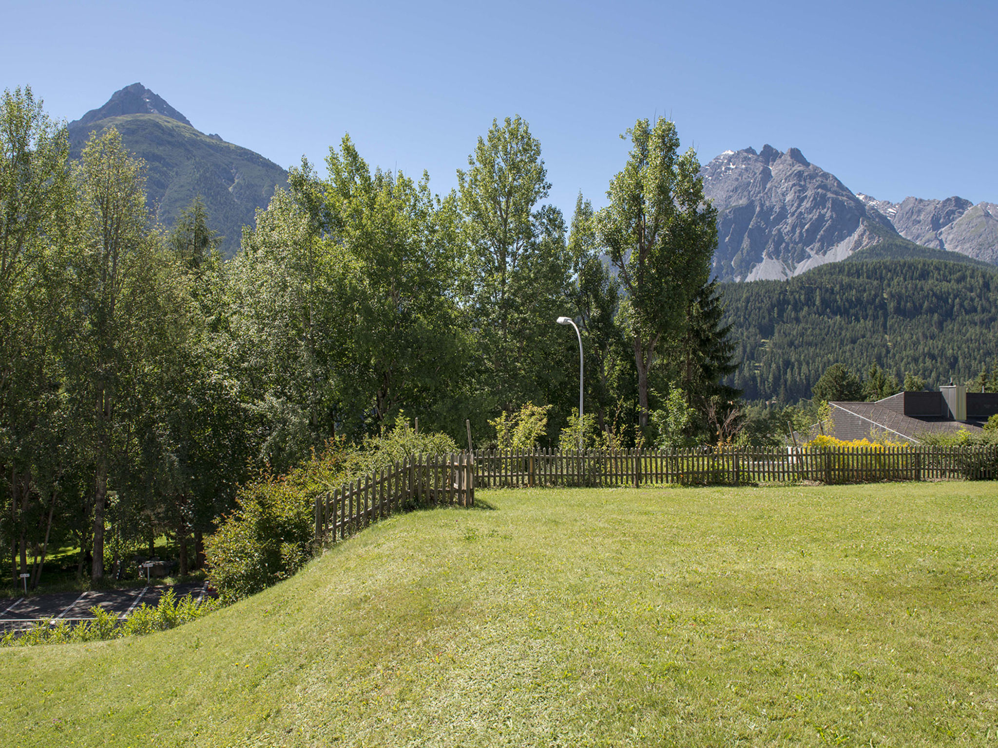 Feriensiedlung Trü 23, (Scuol) - Draußen