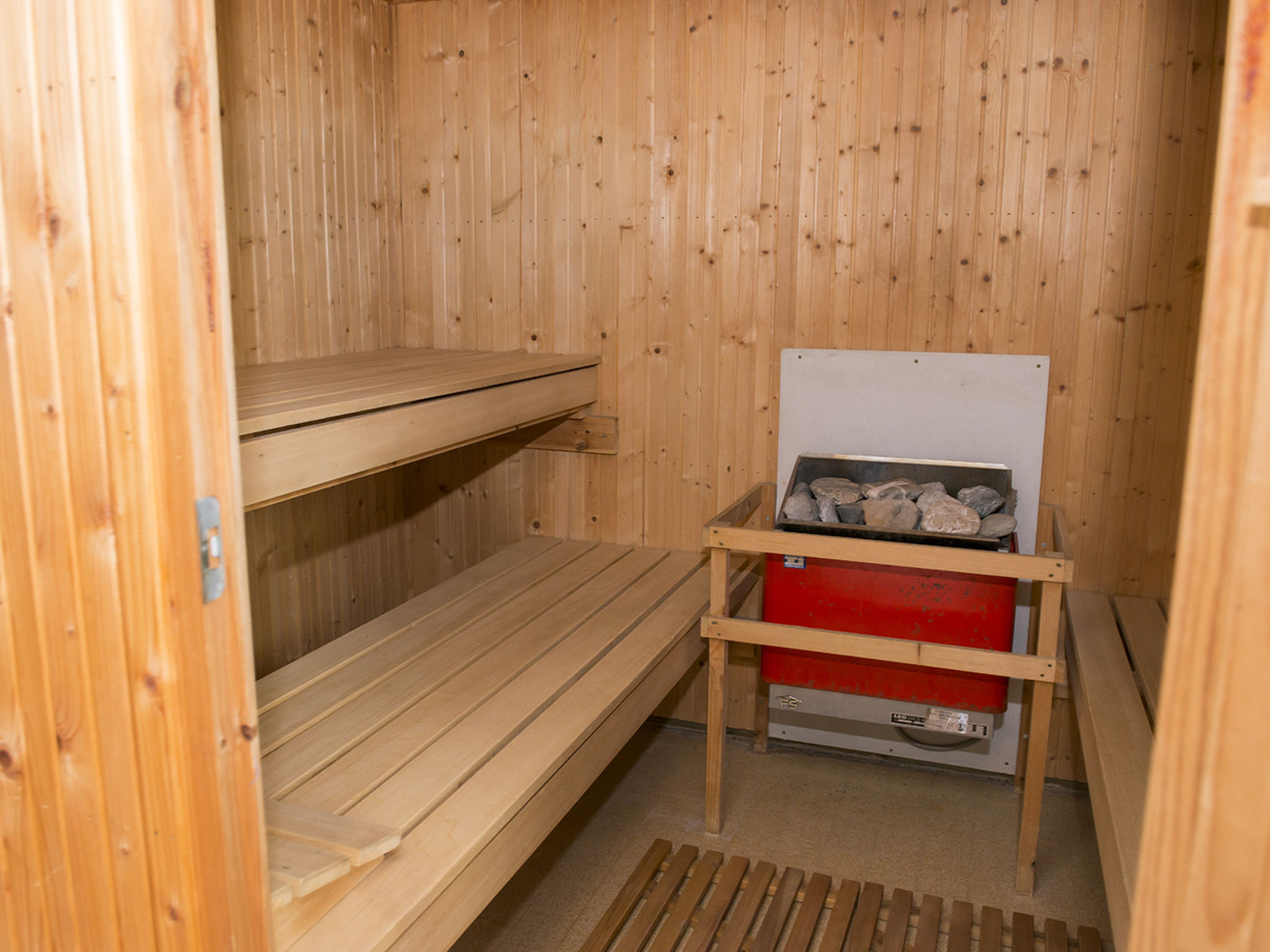 Feriensiedlung Trü 23, (Scuol) - Drinnen