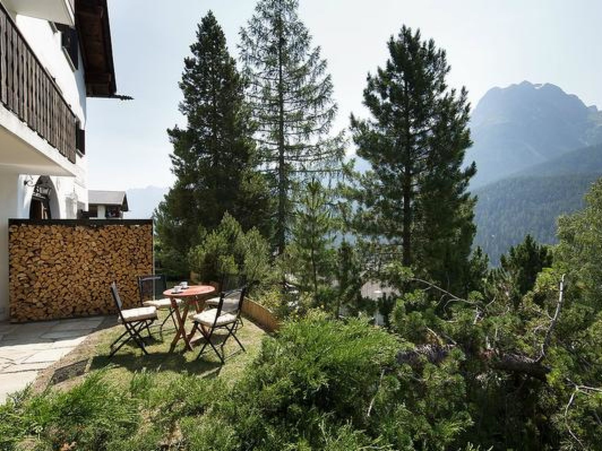 Chasa Diala, (Scuol) - Draußen