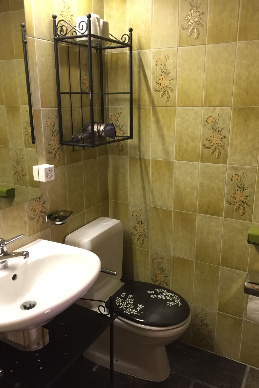 Mugliner 117A, (Ftan). - Binnen