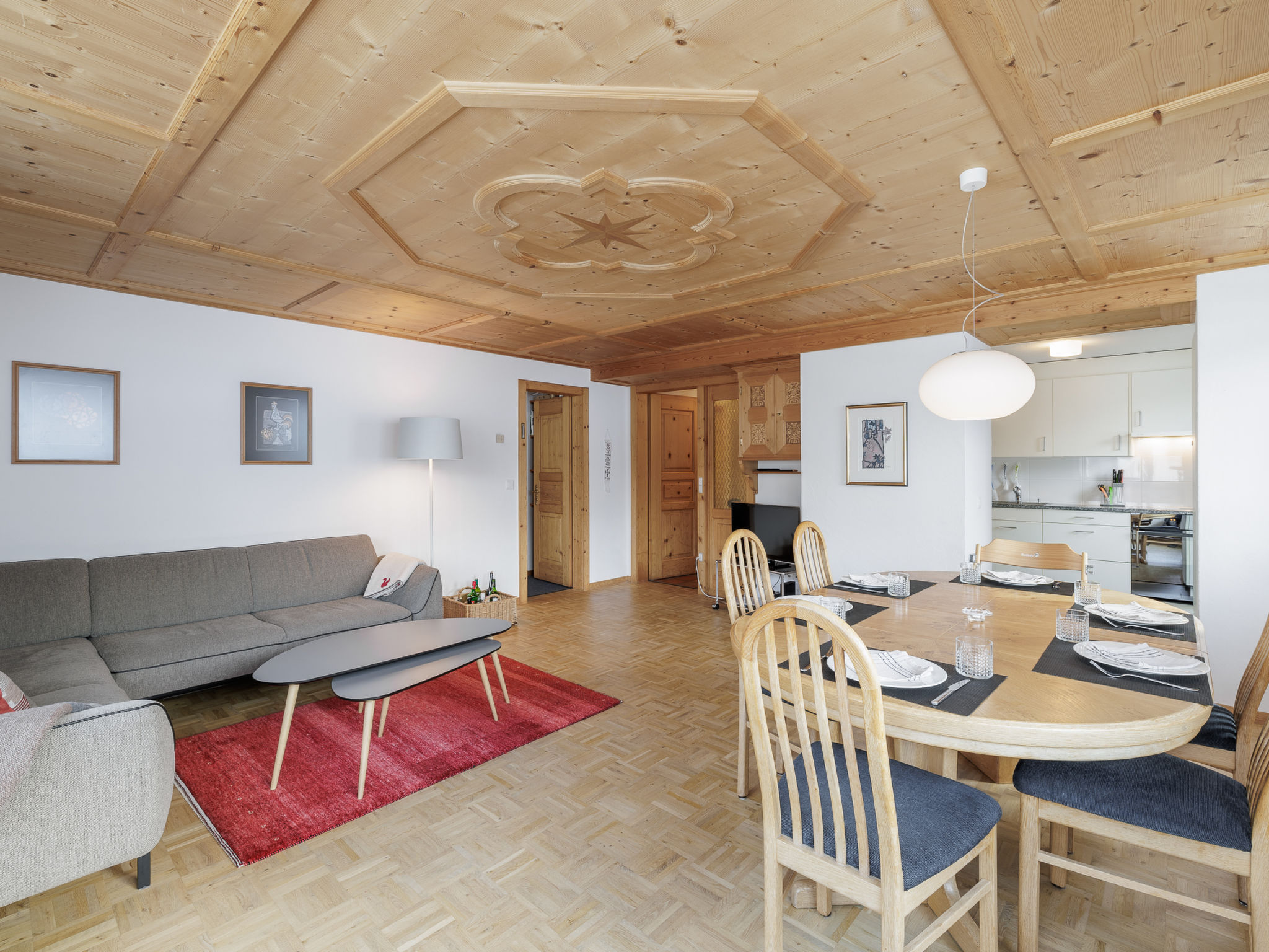 Plazzöl 111B, (Ftan). - Binnen