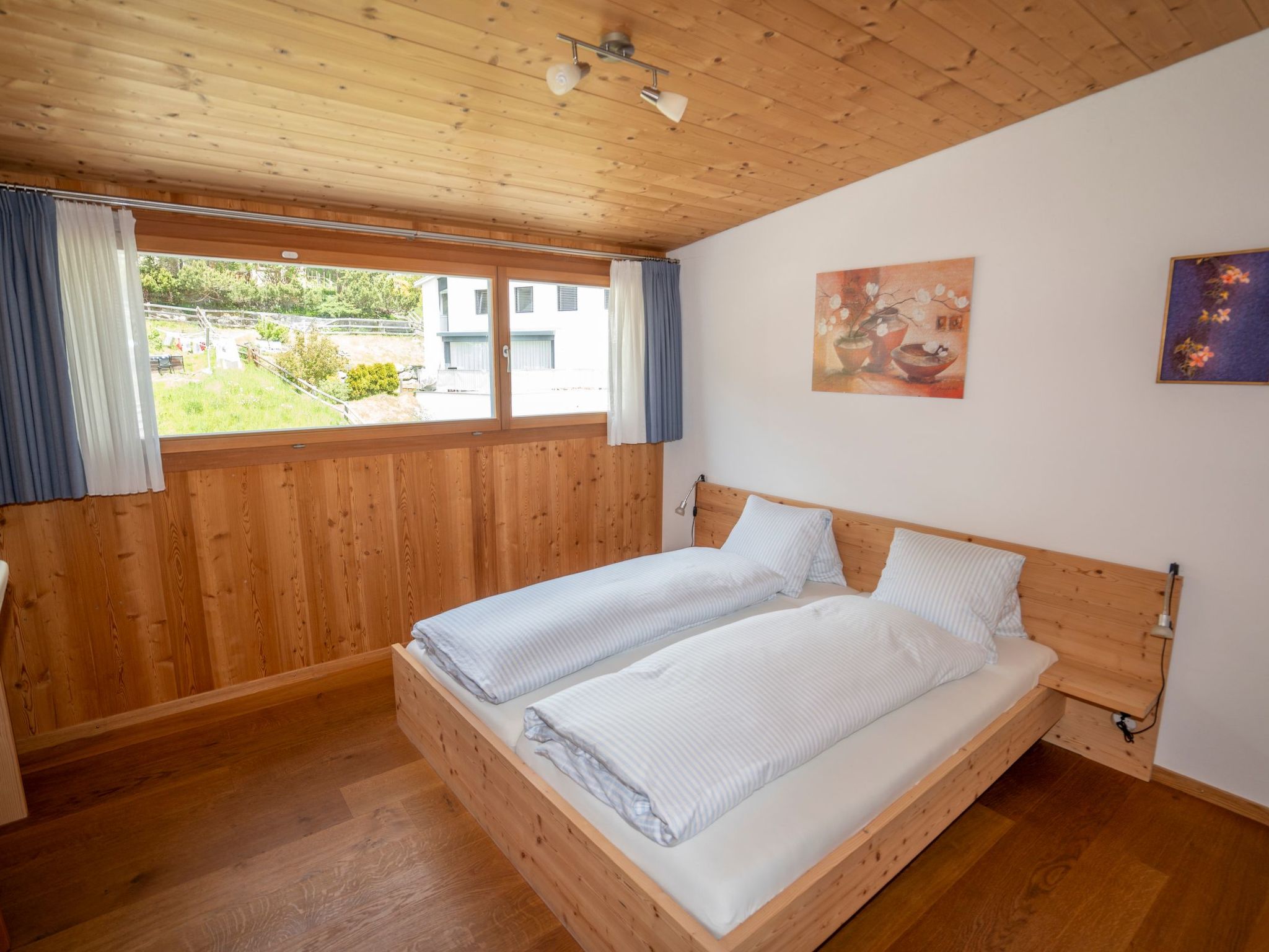 Appartement Chasa Flora, (Ftan) – Chambre, photo 7 sur 15