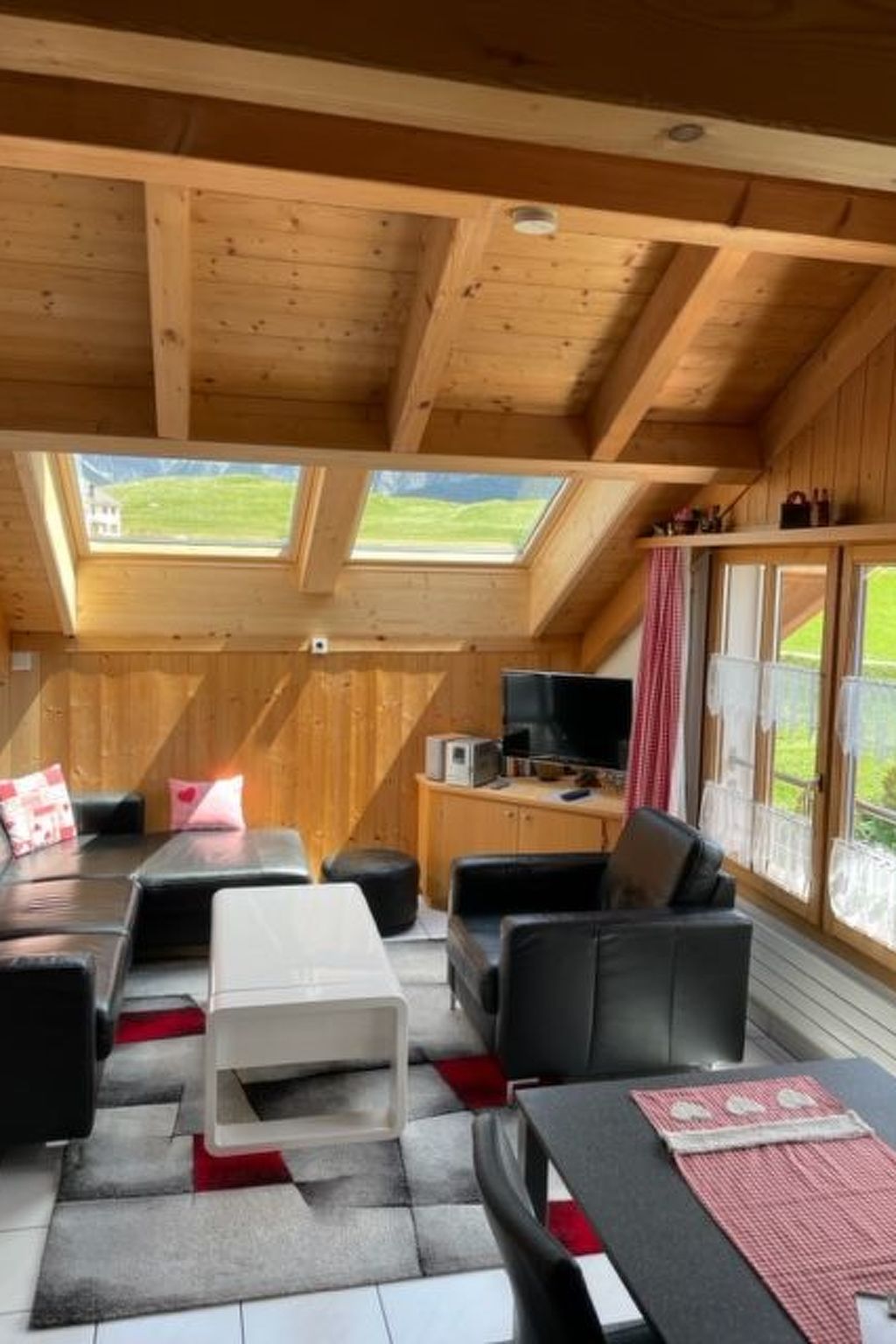 Appartement Chasa Cumulus/DG Ferienwohnung Sainas 139 A, (Ftan) – Séjour, photo 15 sur 36