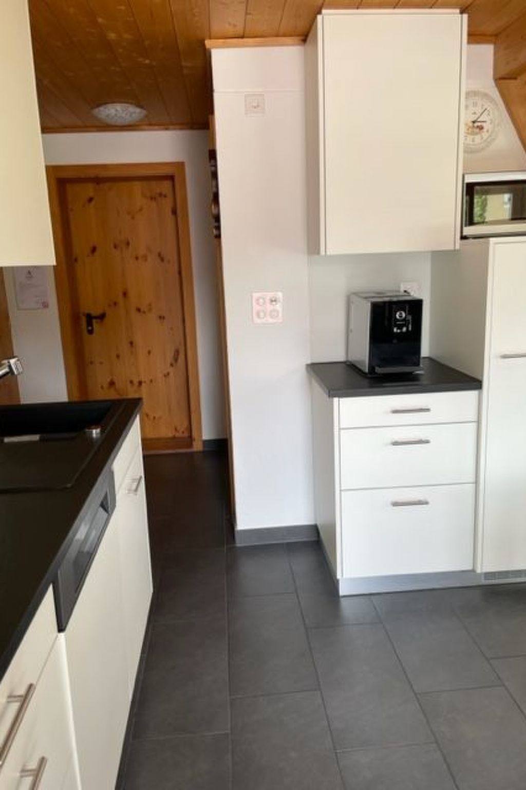 Appartement Chasa Cumulus/DG Ferienwohnung Sainas 139 A, (Ftan) – Cuisine et coin repas, photo 10 sur 36