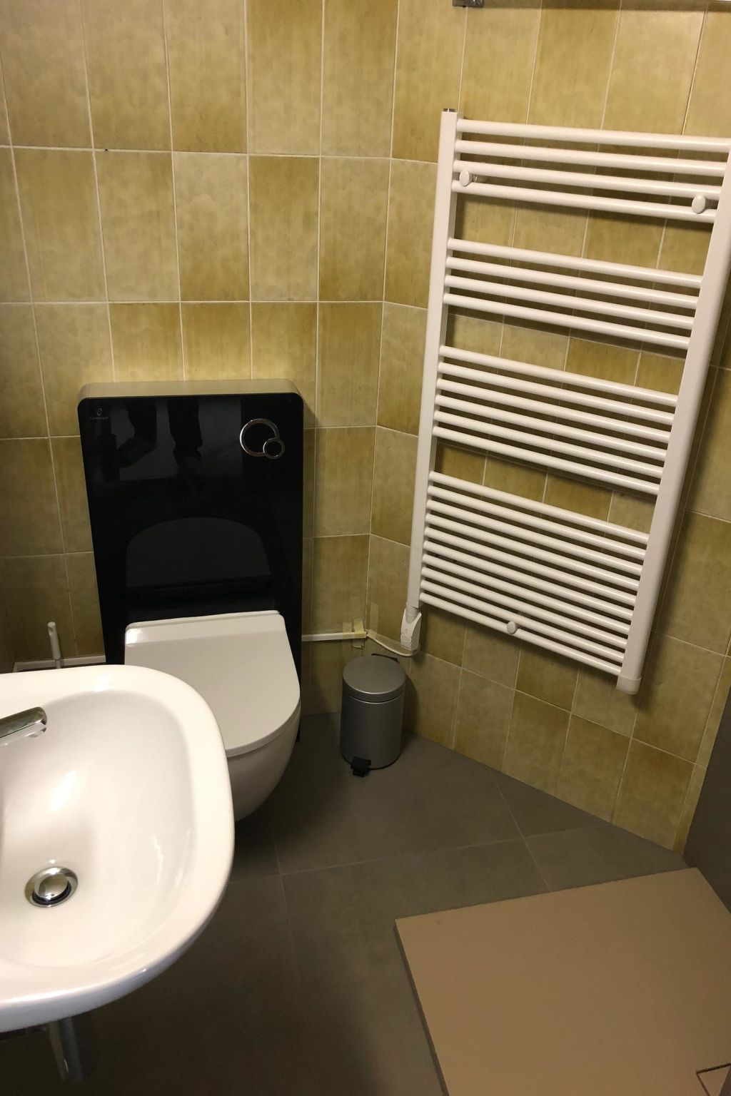 Mugliner 117A, (Ftan). - Binnen