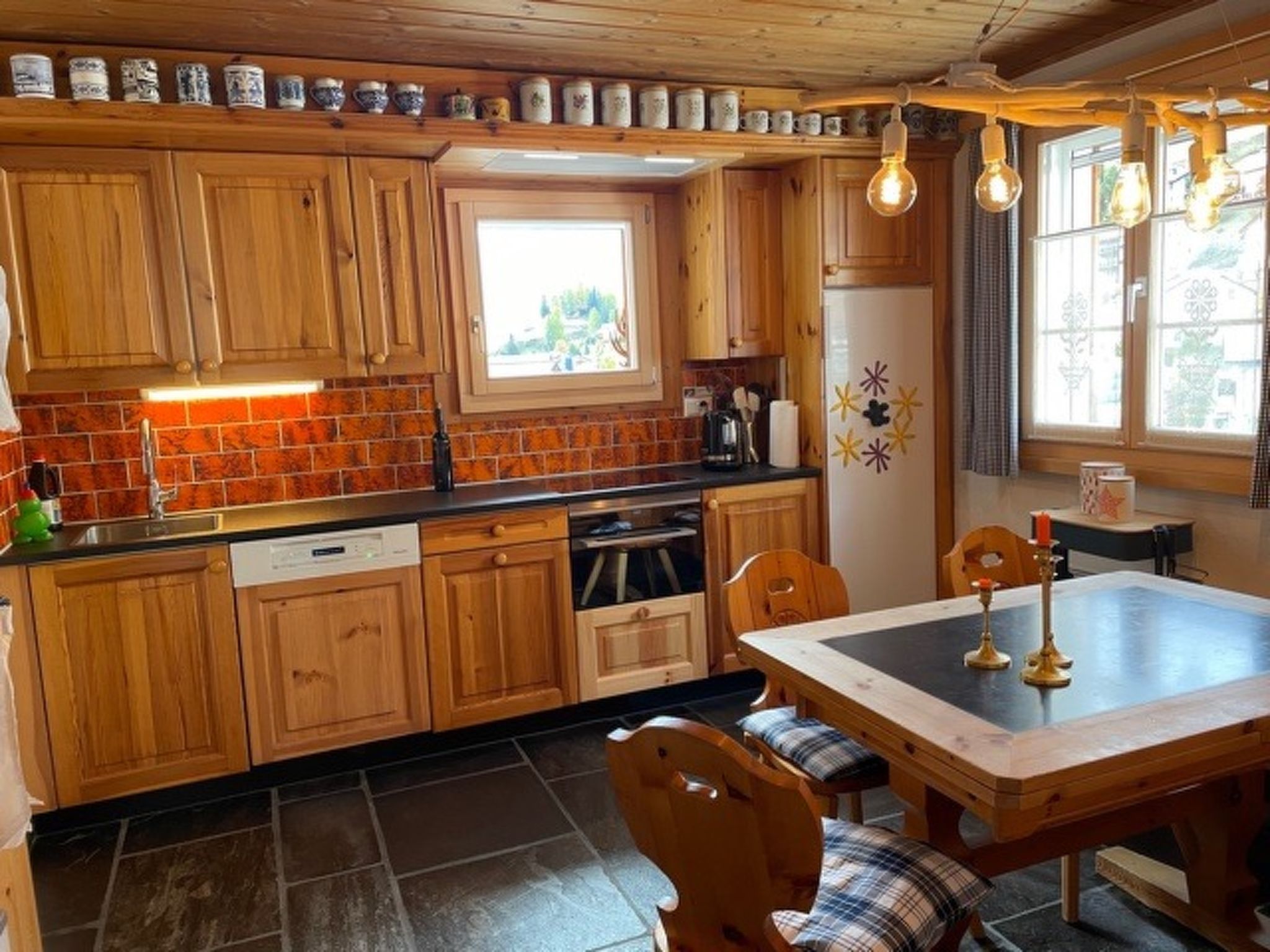 Mugliner 117A, (Ftan). - Buiten