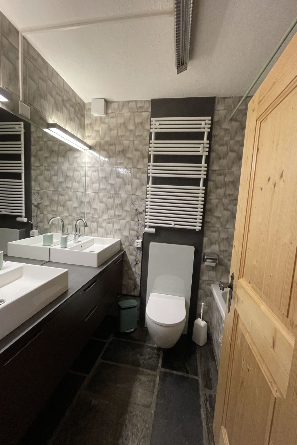 Mugliner 117A, (Ftan). - Binnen