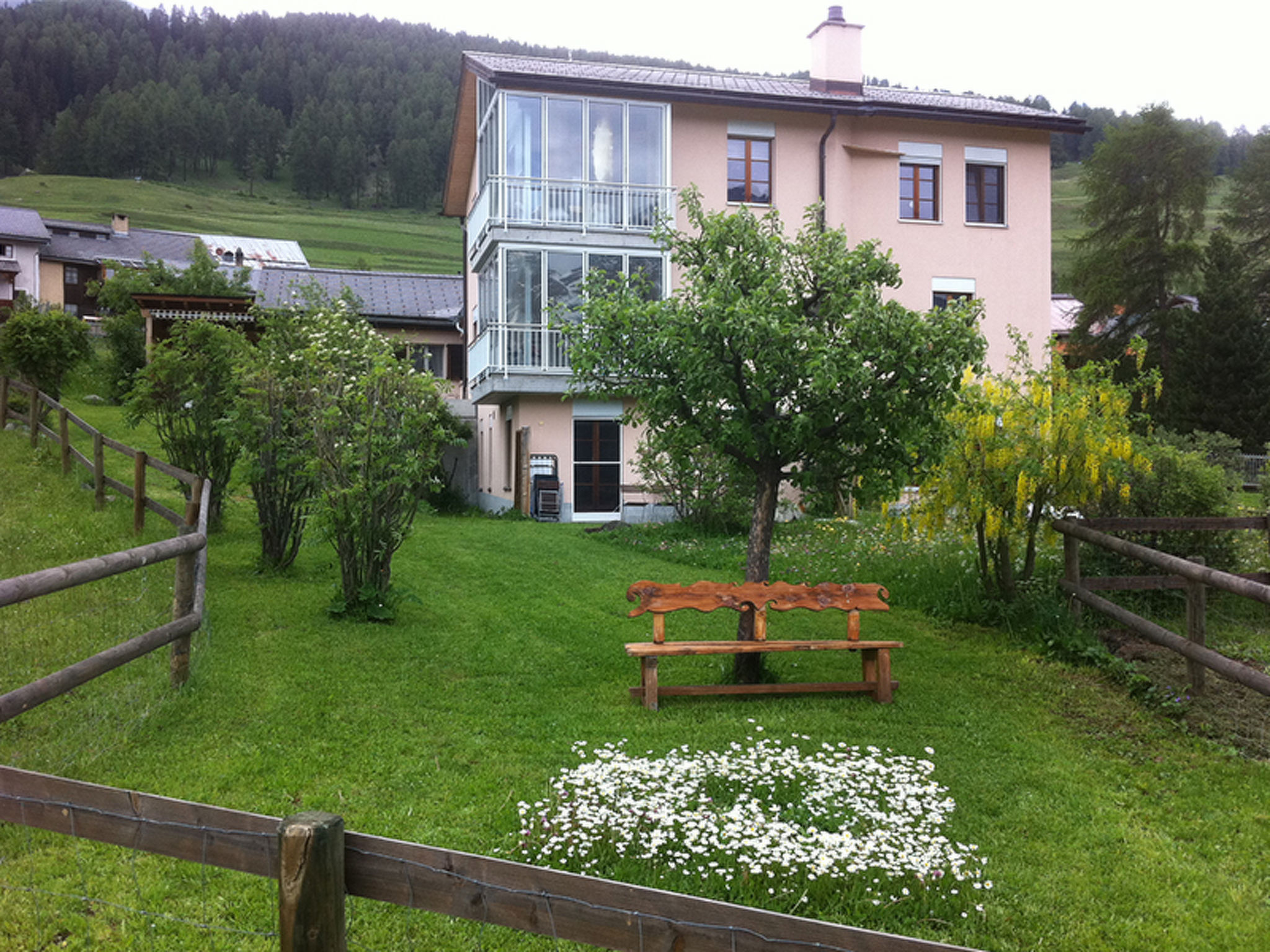 Iten, (Ftan) - Draußen