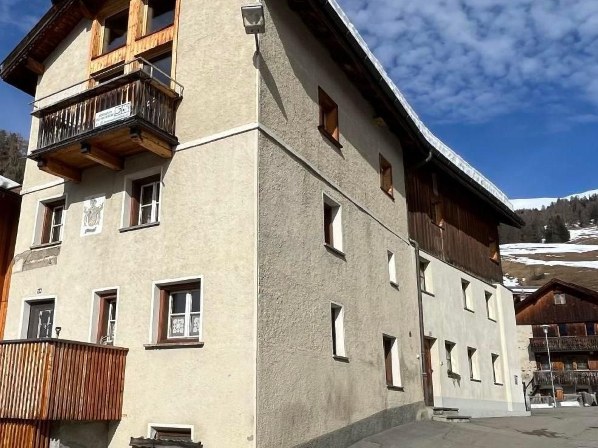 Gemütlich eingerichtete Ferienwohnung "Chasa"-Image-tags.info