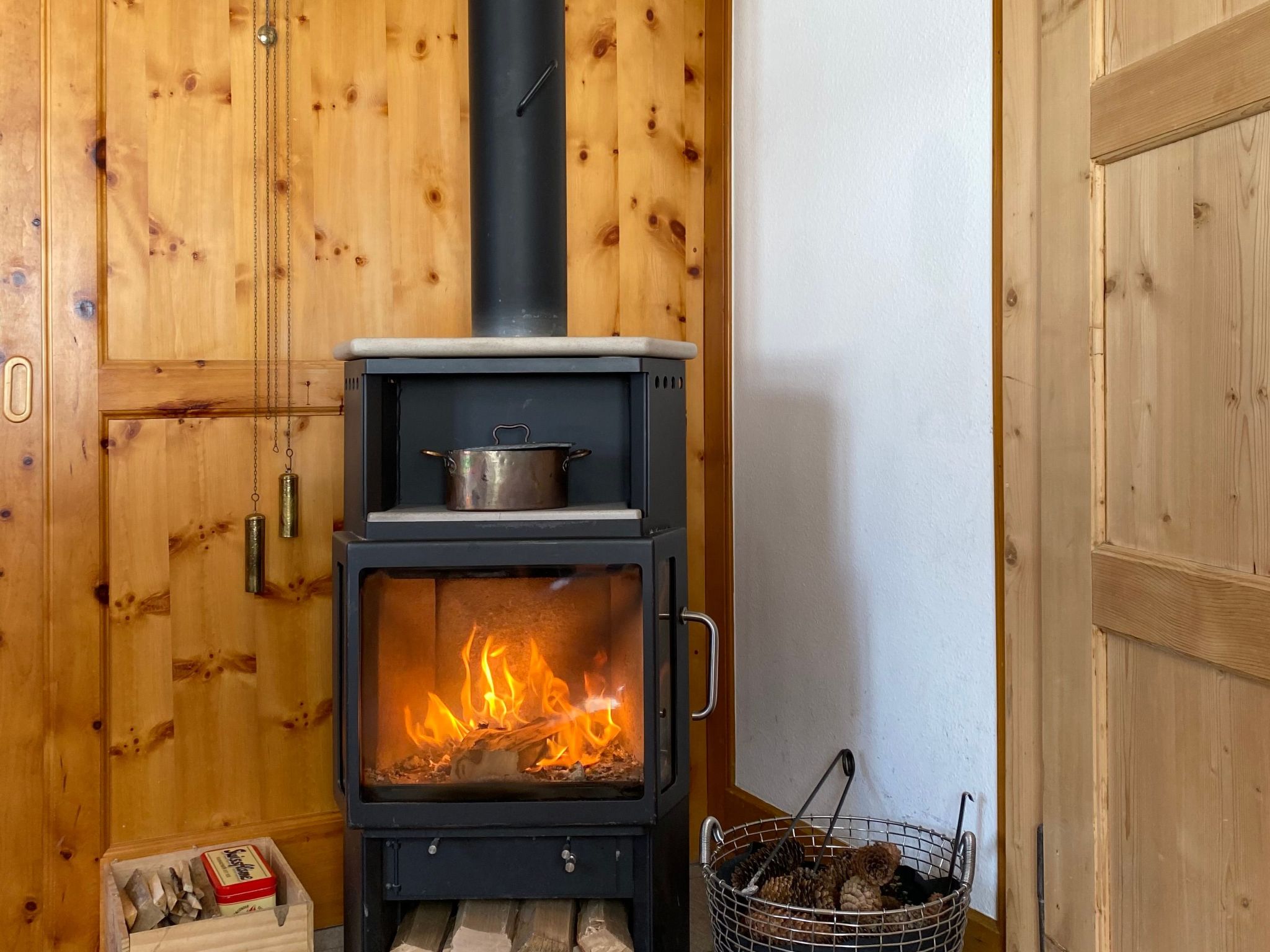 Ferienhaus La Chasina, (Tarasp) - Inside