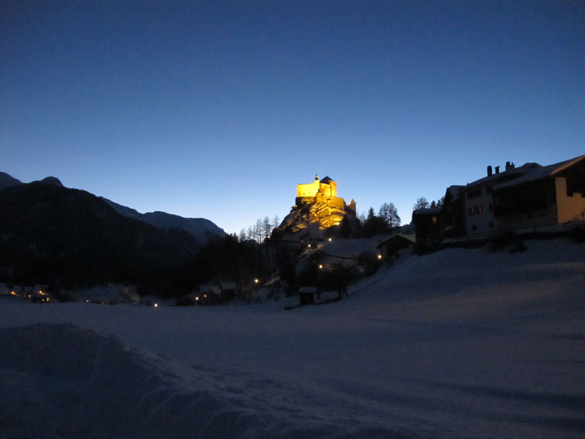 Chasa Soldanella, (Tarasp) - Outside