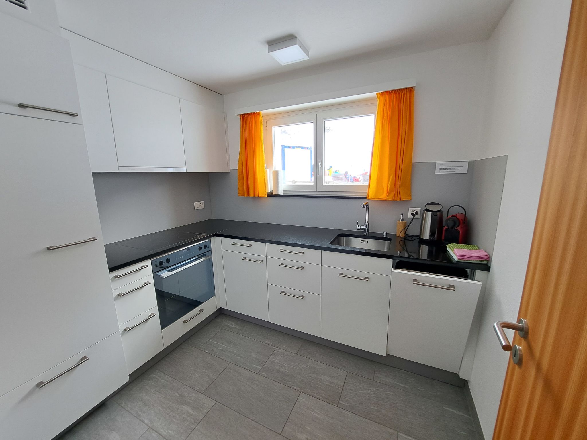 Am Tarasper See, (Tarasp). - Binnen