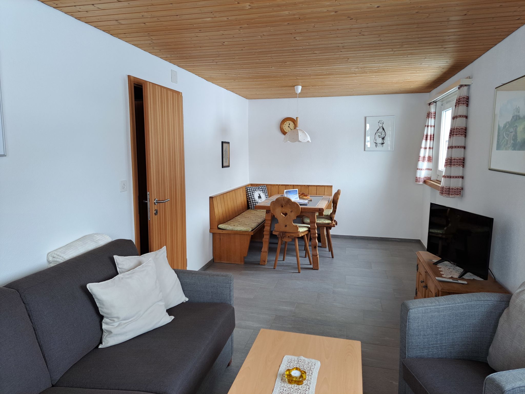 Am Tarasper See, (Tarasp).