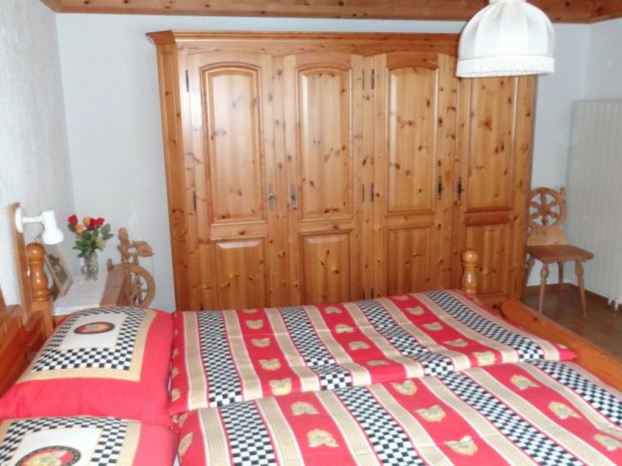 Appartement Chasa Quadra, (Tarasp) – Chambre, photo 8 sur 19