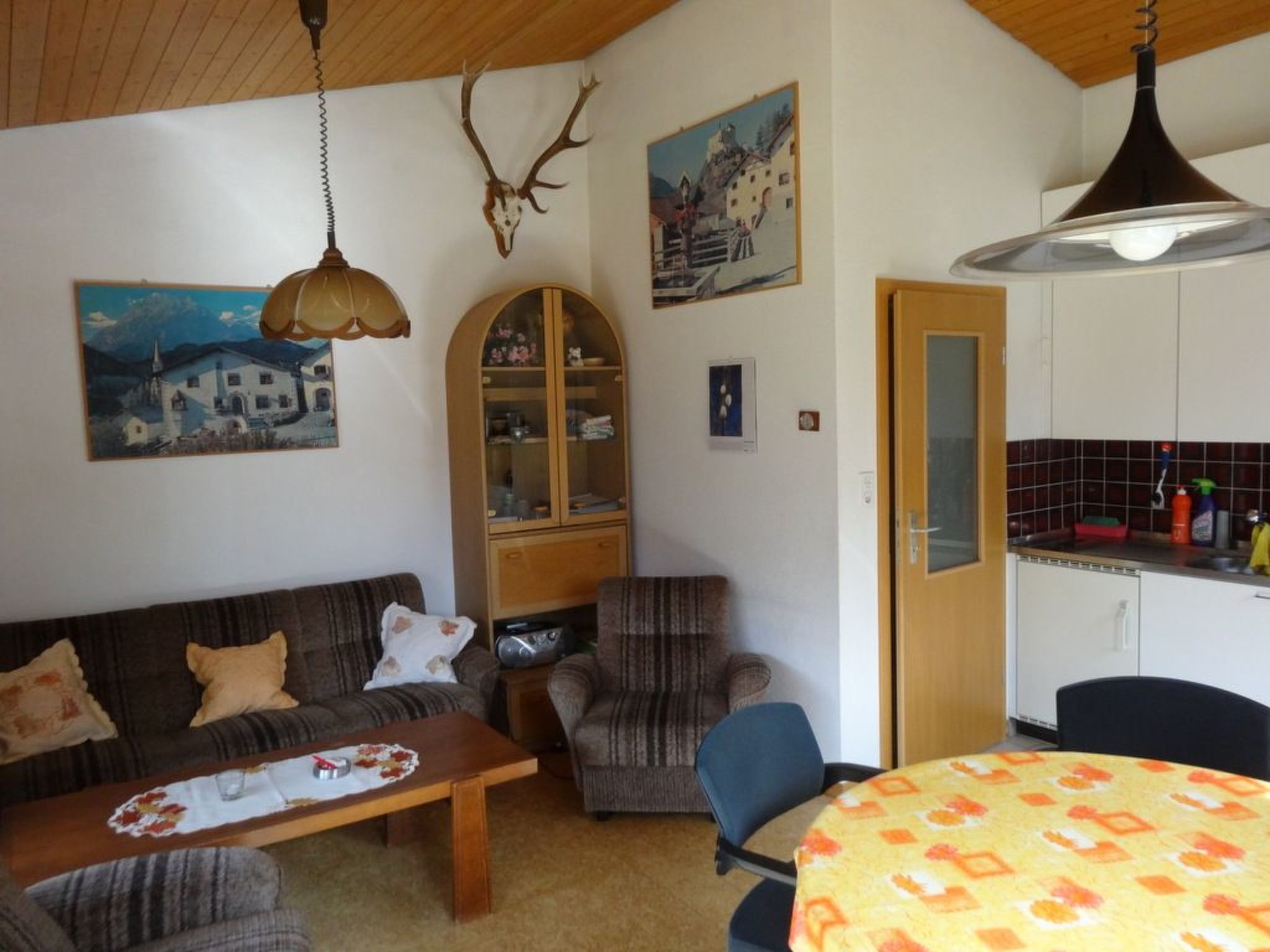 Appartement Forsthaus Falkenstein, (Tarasp) – Séjour, photo 6 sur 19